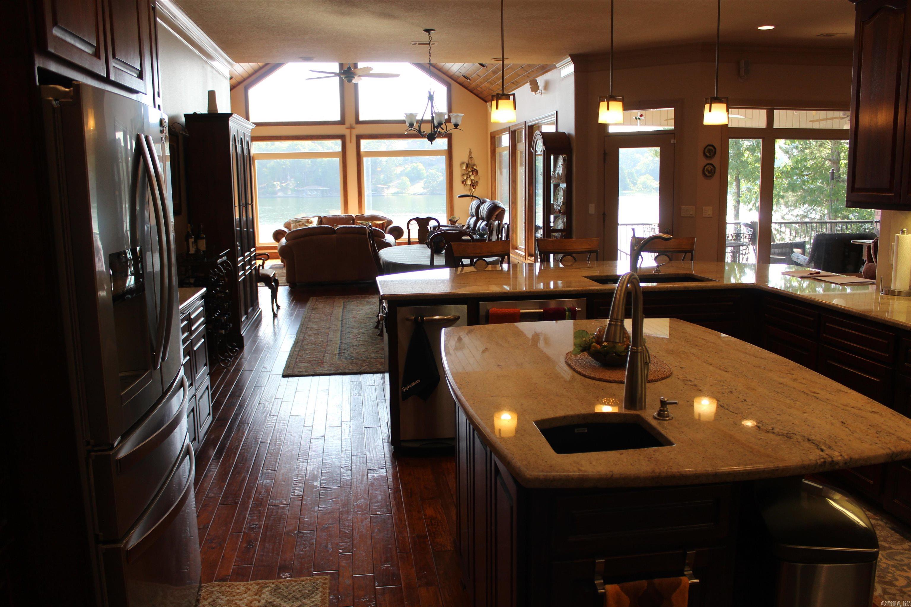 Sorpresa - Residential