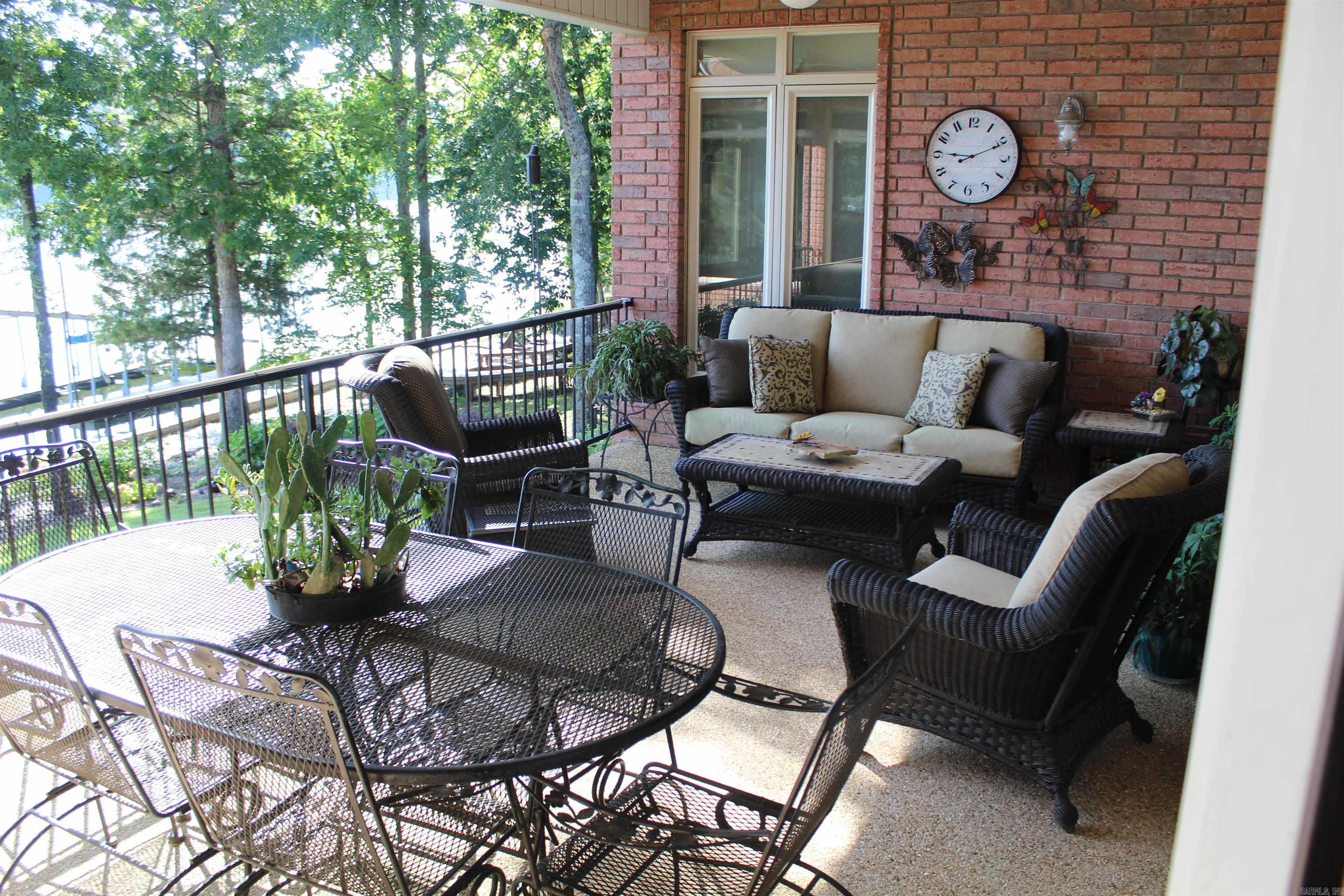 Sorpresa - Residential