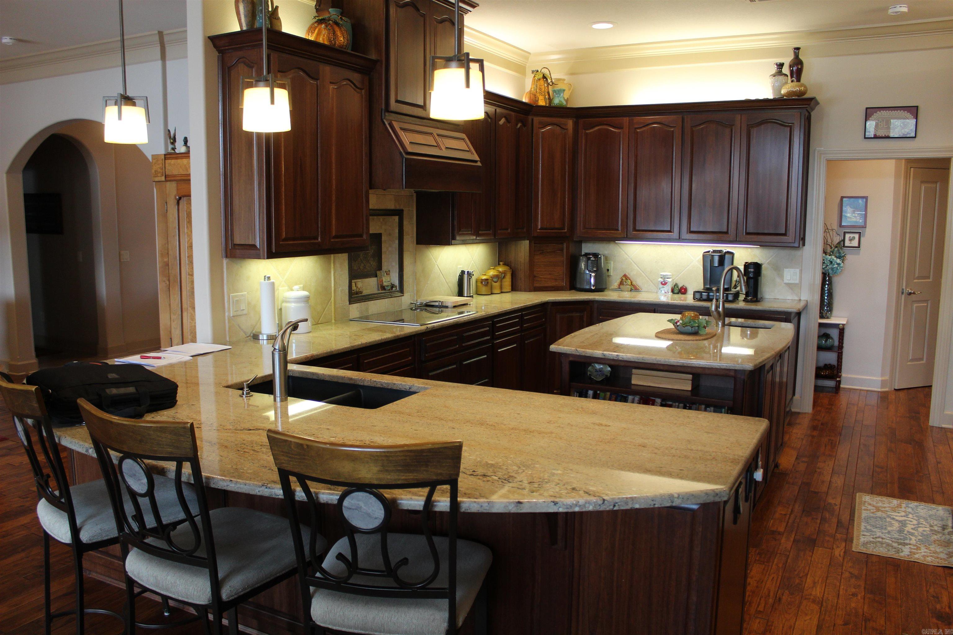 Sorpresa - Residential