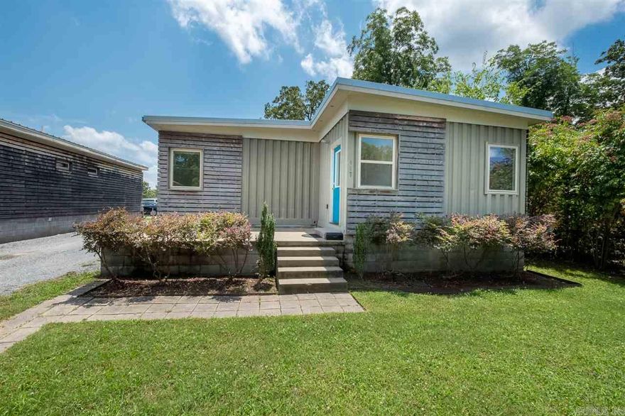 Your chance to own the coolest house on the market! Built from 4 recycled shipping containers, in the Pettaway neighborhood! This energy efficient home features an open floor plan, bamboo flooring, stainless appliances (fridge conveys) & modern cabinets w/slow close hinges. Large master w/walk in closet & dual vanity. 2 additional bedrooms & full bathroom. New tankless WH. Roof 2015. Large backyard w/storage shed. Neighborhood park less than a block away. Downtown living at its best! Agents-see remarks.