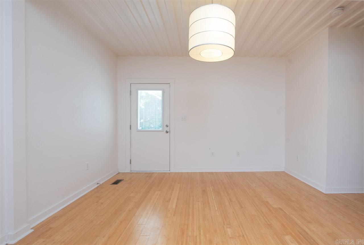 DUVALLS - Residential