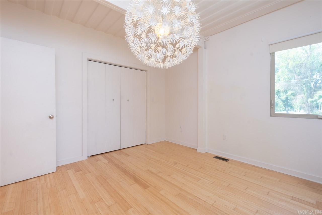 DUVALLS - Residential