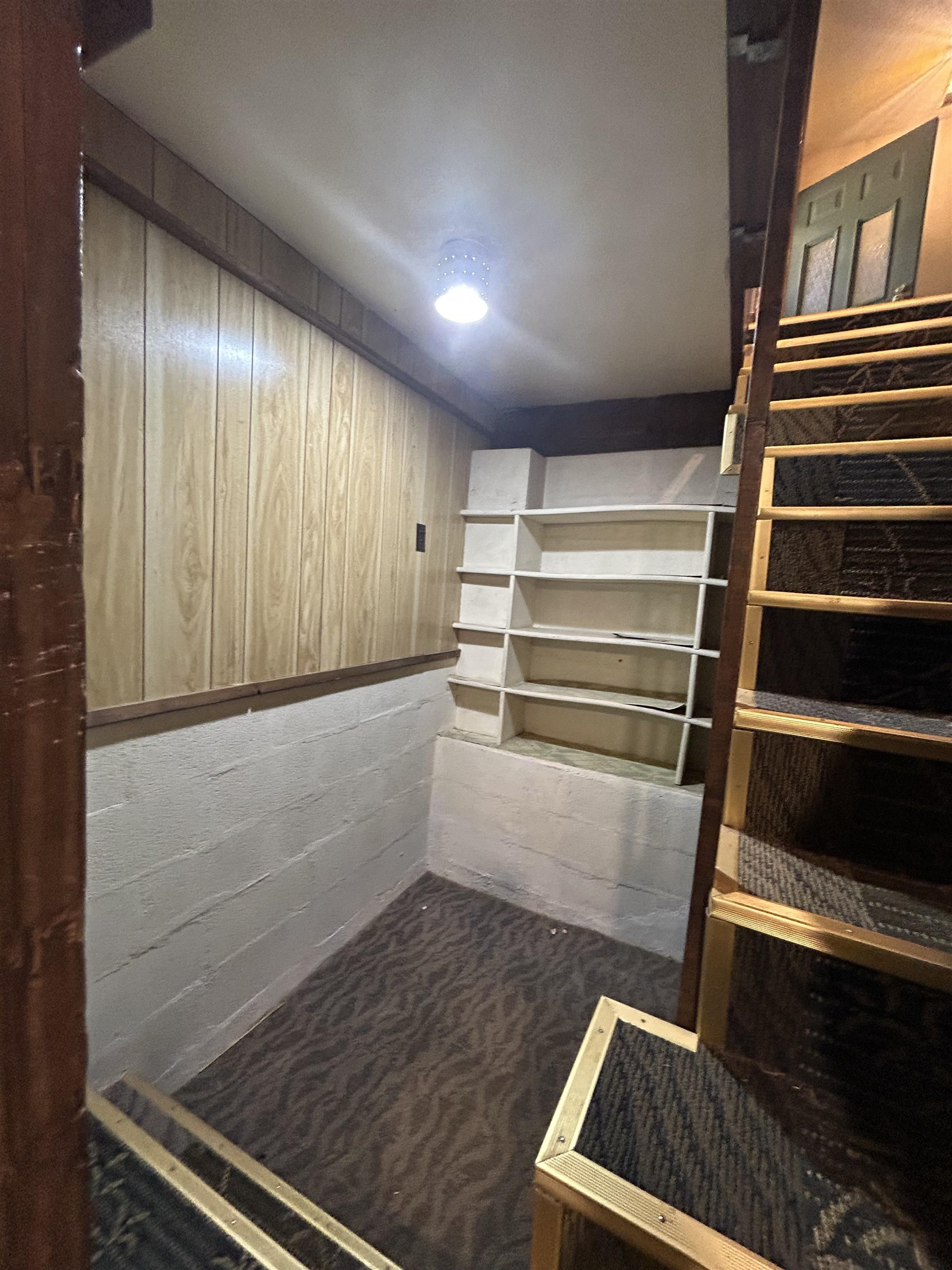 Kima 2nd - Residential Lease