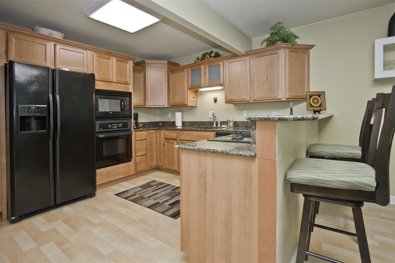 KINGSBRIDGE TWNHSE - Residential