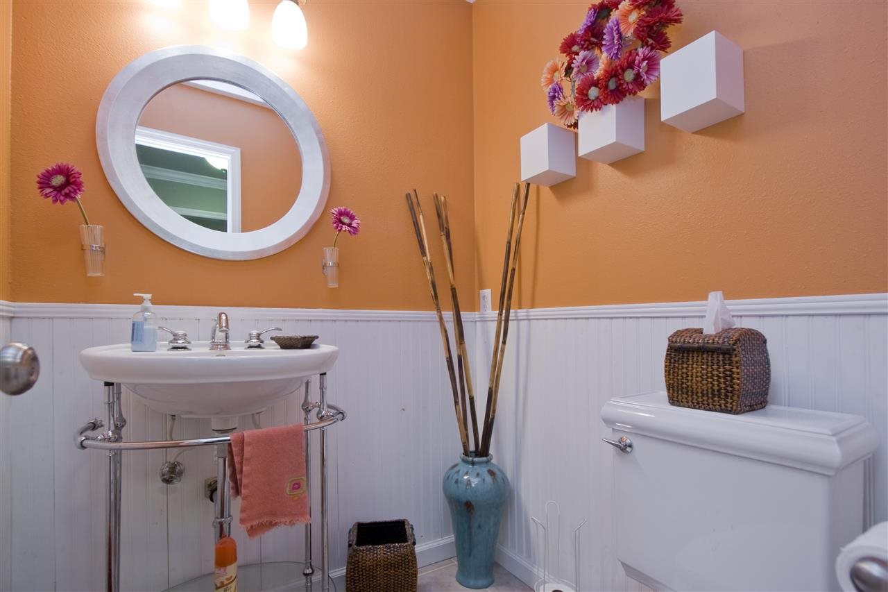 KINGSBRIDGE TWNHSE - Residential