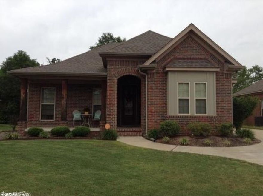 Beautiful custom built home with all the upgrades you can think of. Open floor plan, kitchen features granite counter tops, custom cabinets, wrap around breakfast bar and pantry, beautiful breakfast room with lots of windows. Other details that will catch your eye as you walk through are the custom front door, designer lighting, and built in display in the entry.