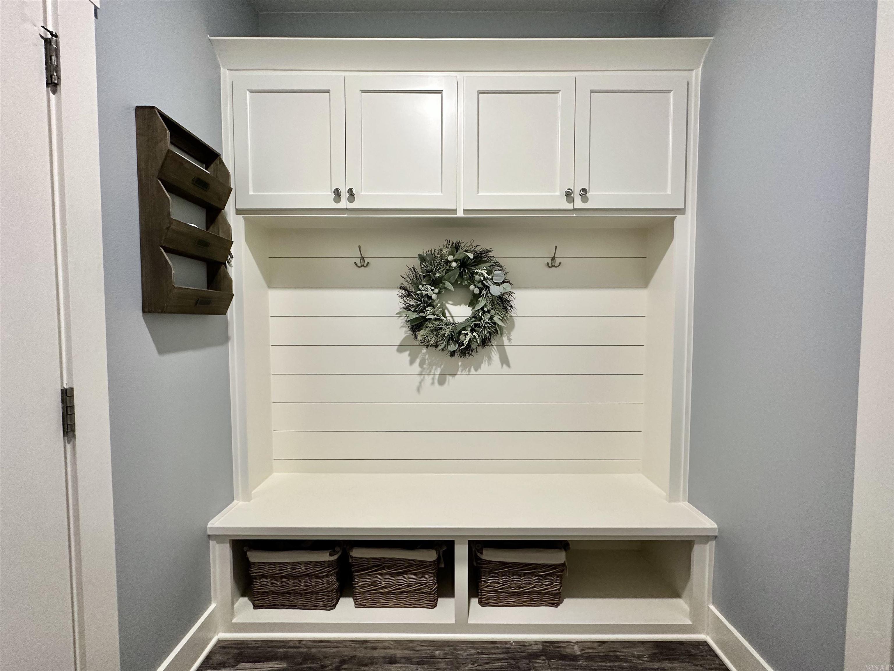 LEGACY POINTE - Residential