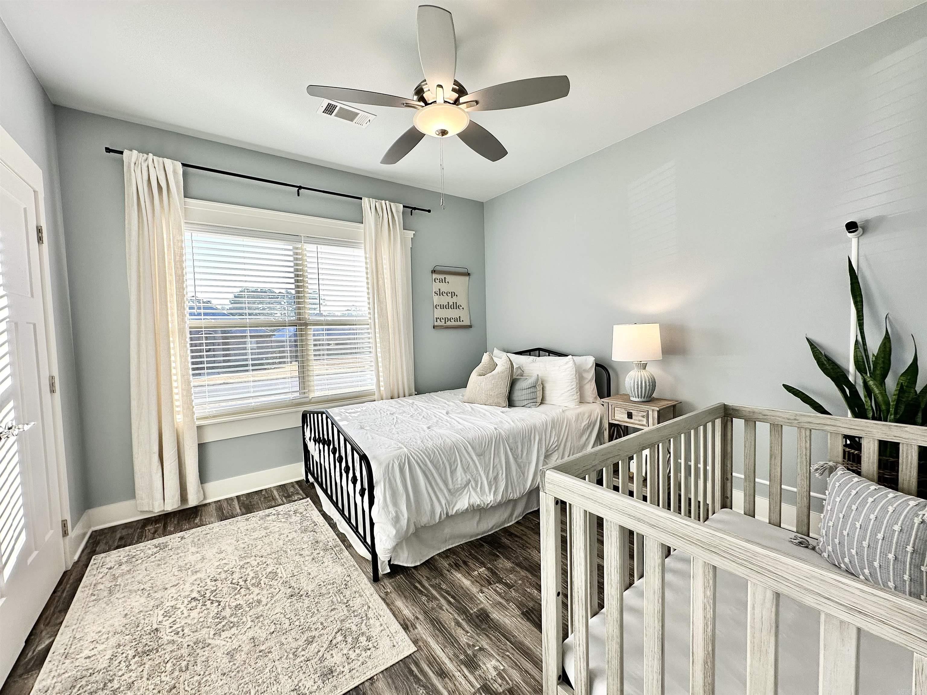 LEGACY POINTE - Residential