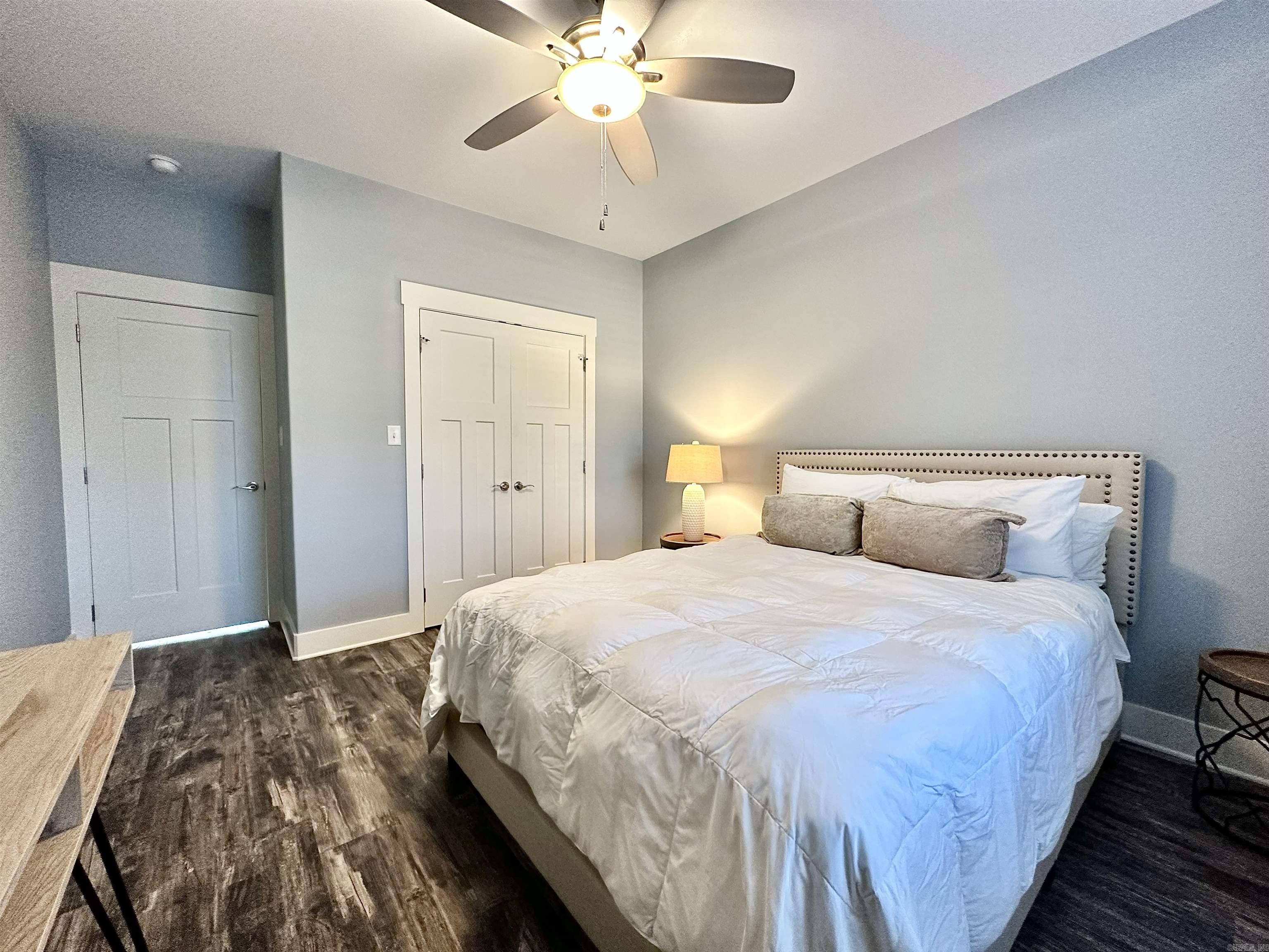 LEGACY POINTE - Residential