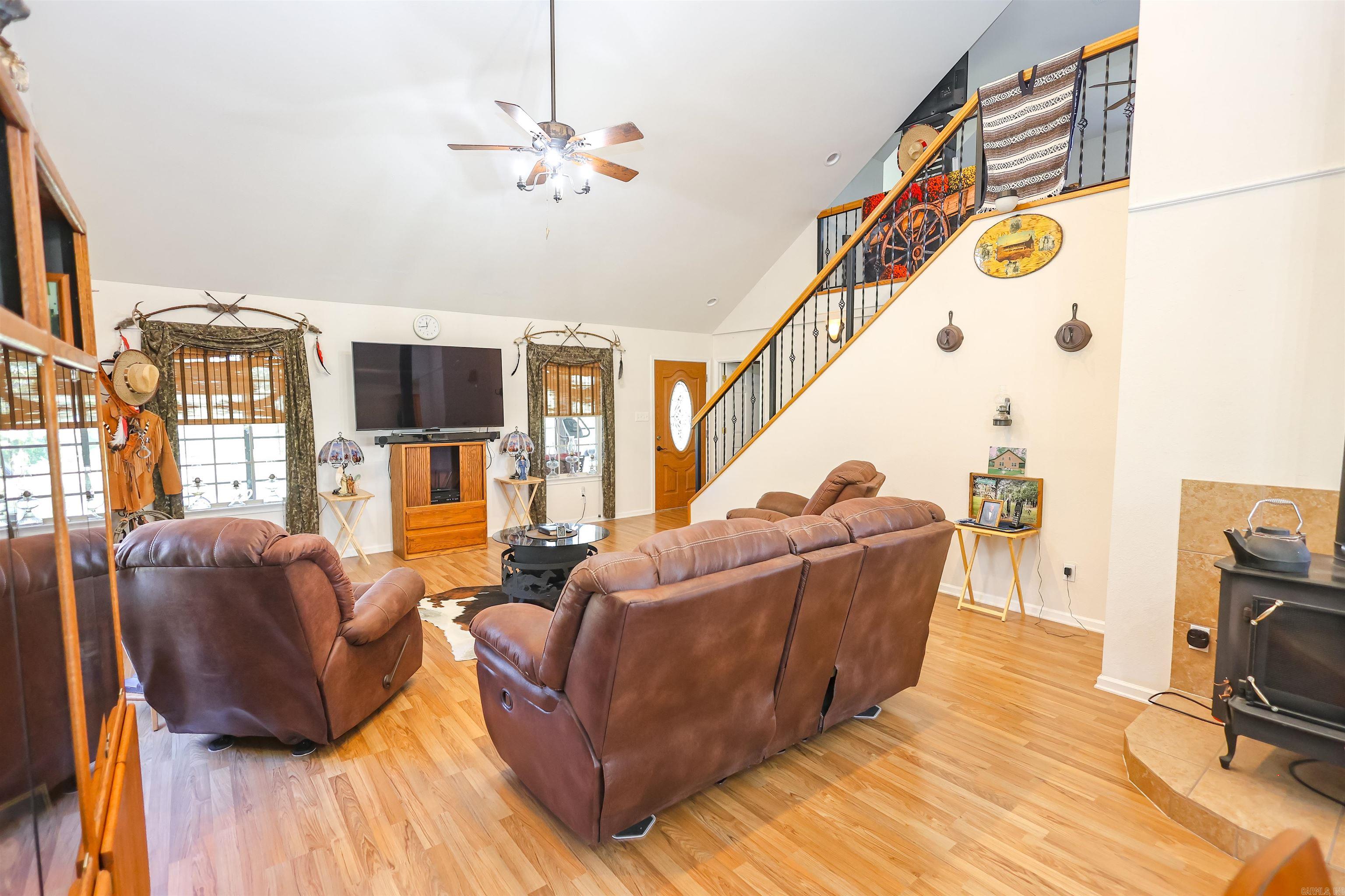 Metes & Bounds - Residential