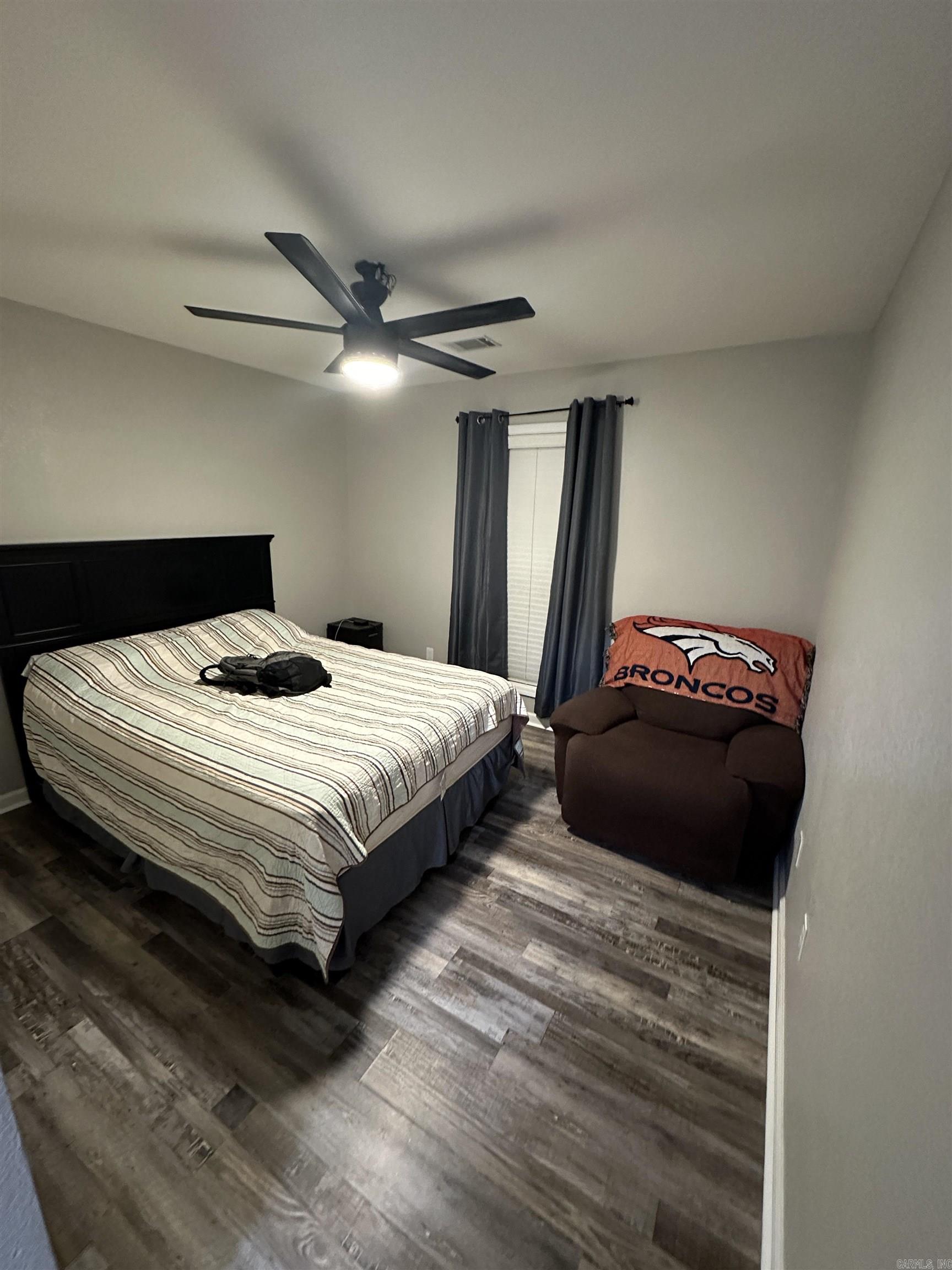 CROSS CREEK - Residential