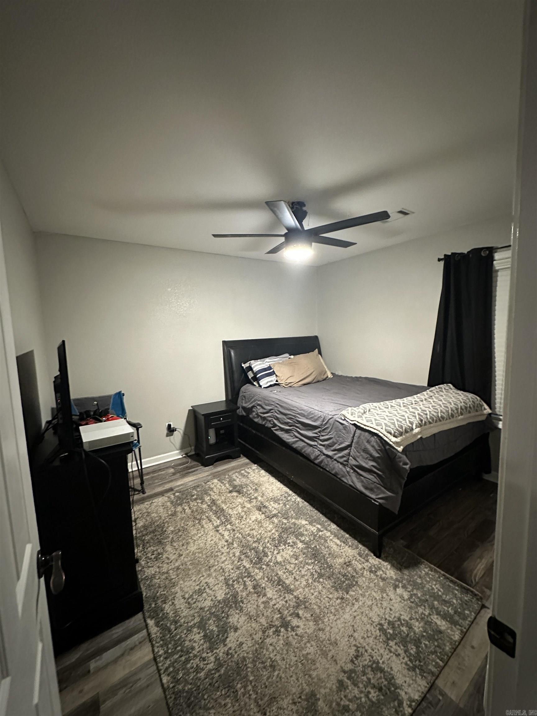 CROSS CREEK - Residential