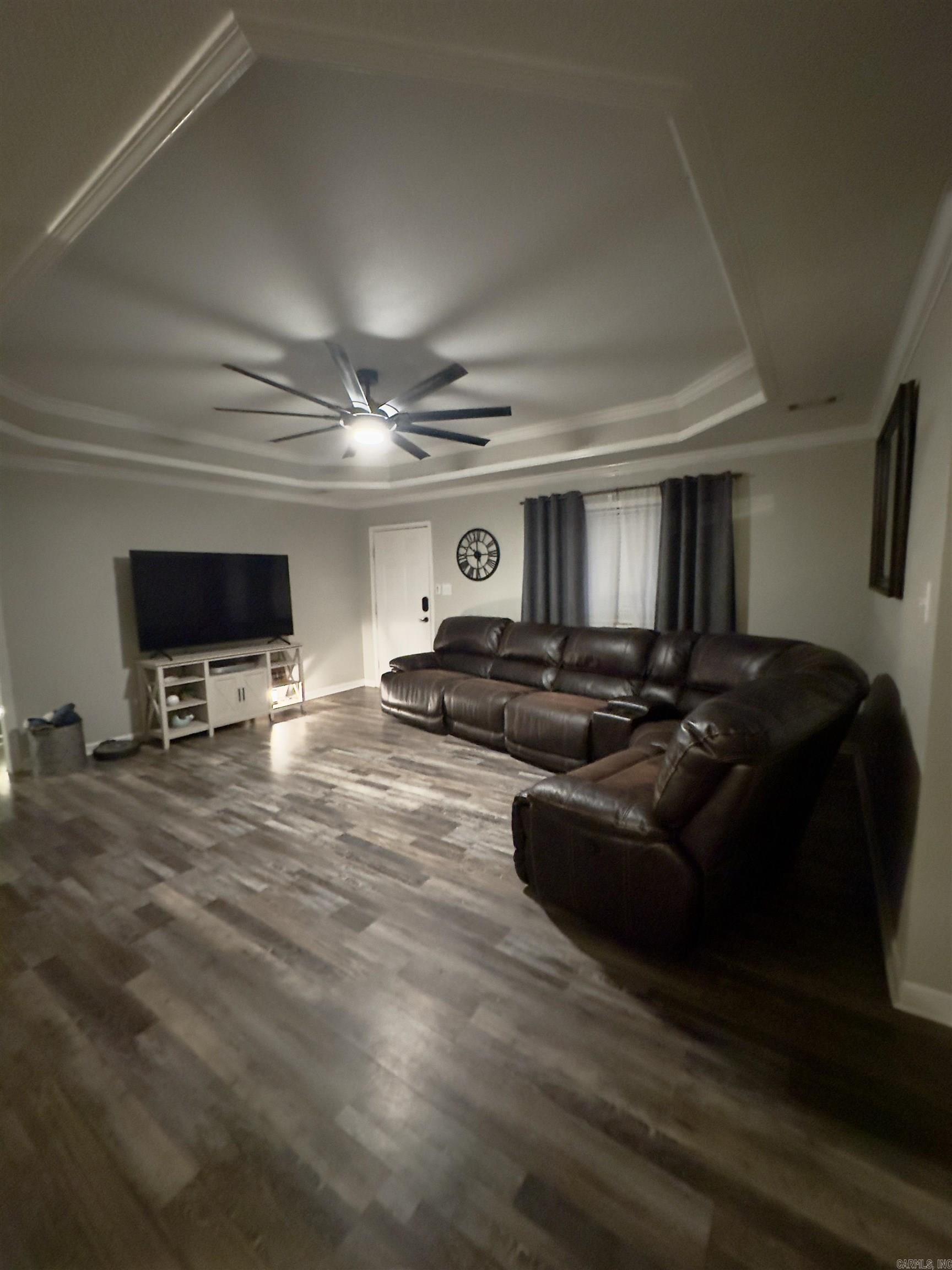 CROSS CREEK - Residential