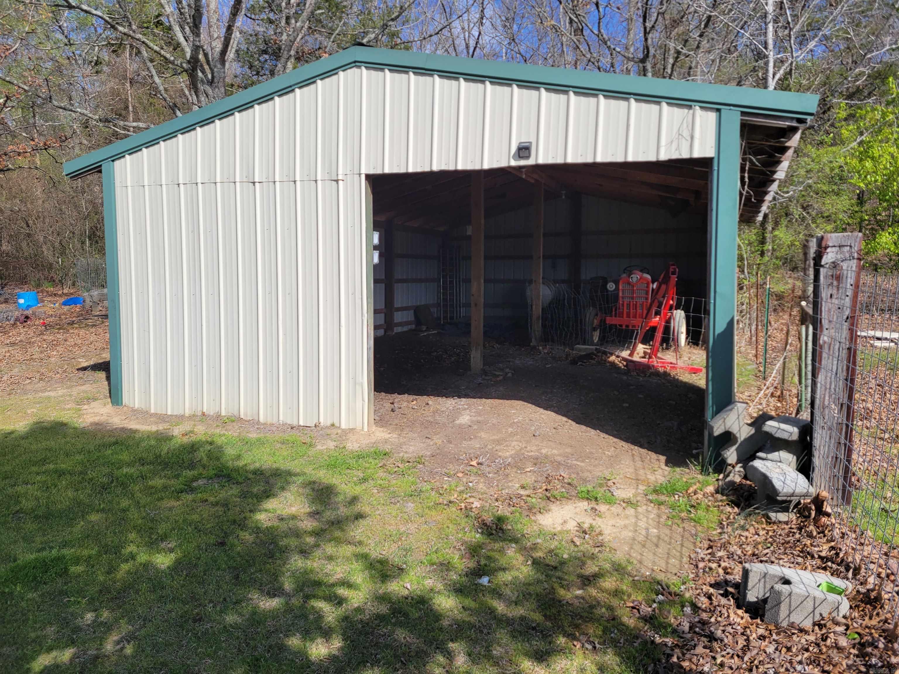 CALDWELL FARMS - Residential