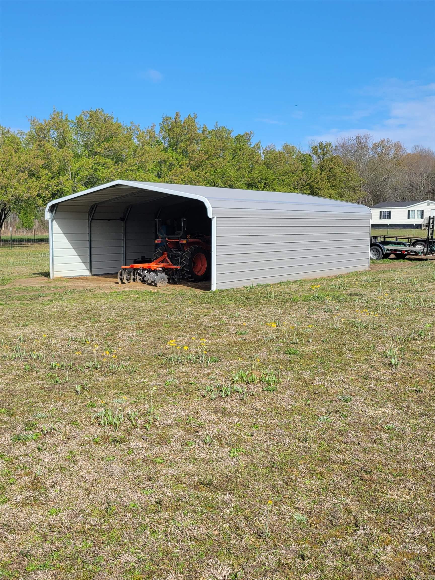 CALDWELL FARMS - Residential