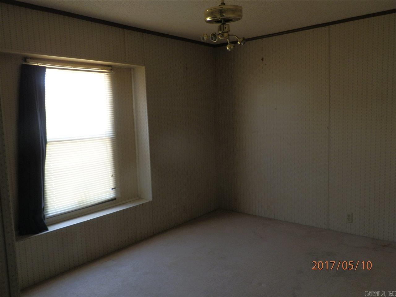 Metes & Bounds - Residential Lease