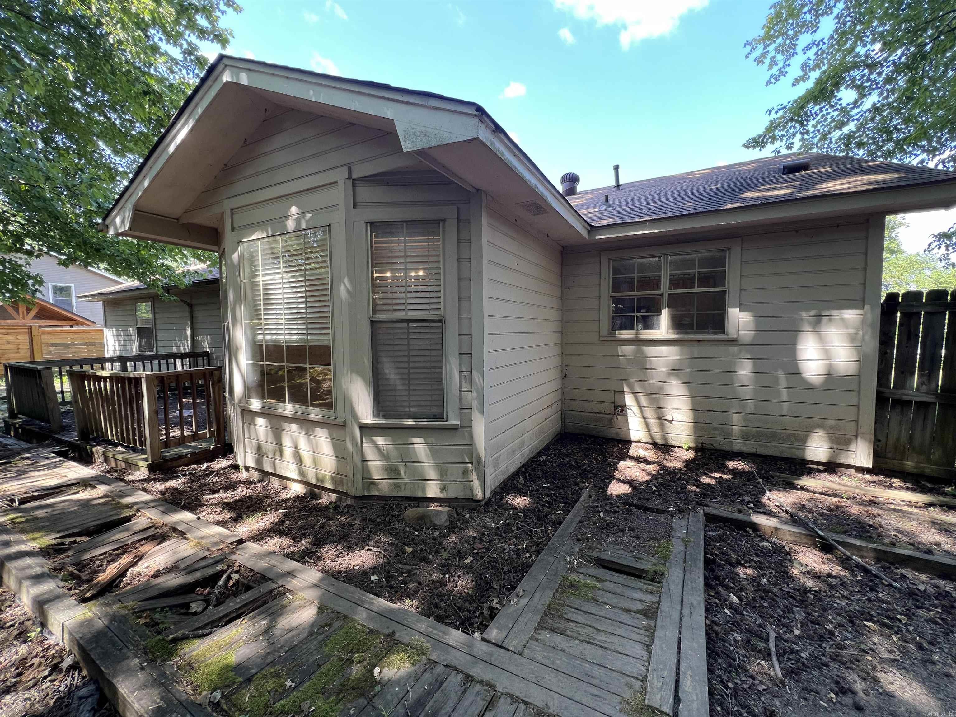 PARKWAY PLACE - Residential