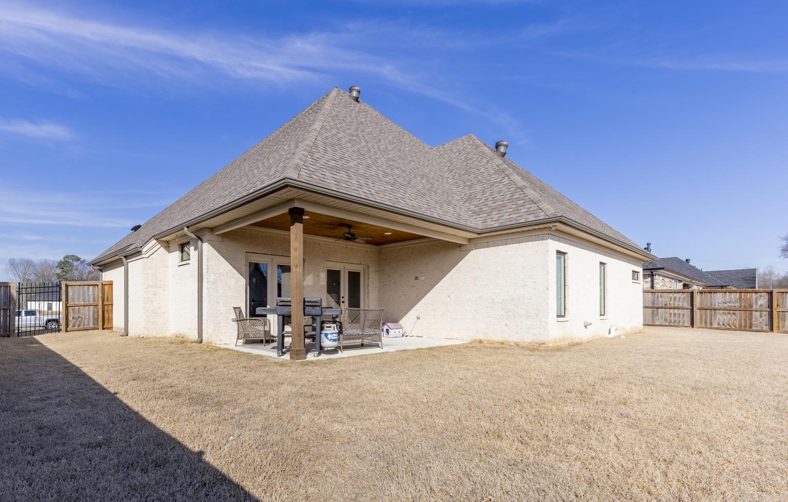 FIELDS OF HURRICANE LAKE ESTATES - Residential