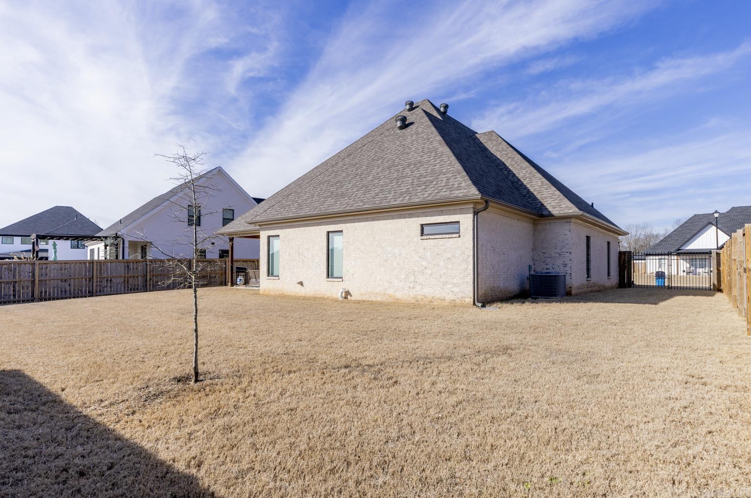 FIELDS OF HURRICANE LAKE ESTATES - Residential