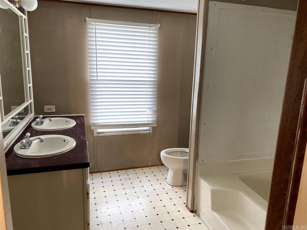 Metes & Bounds - Residential Lease