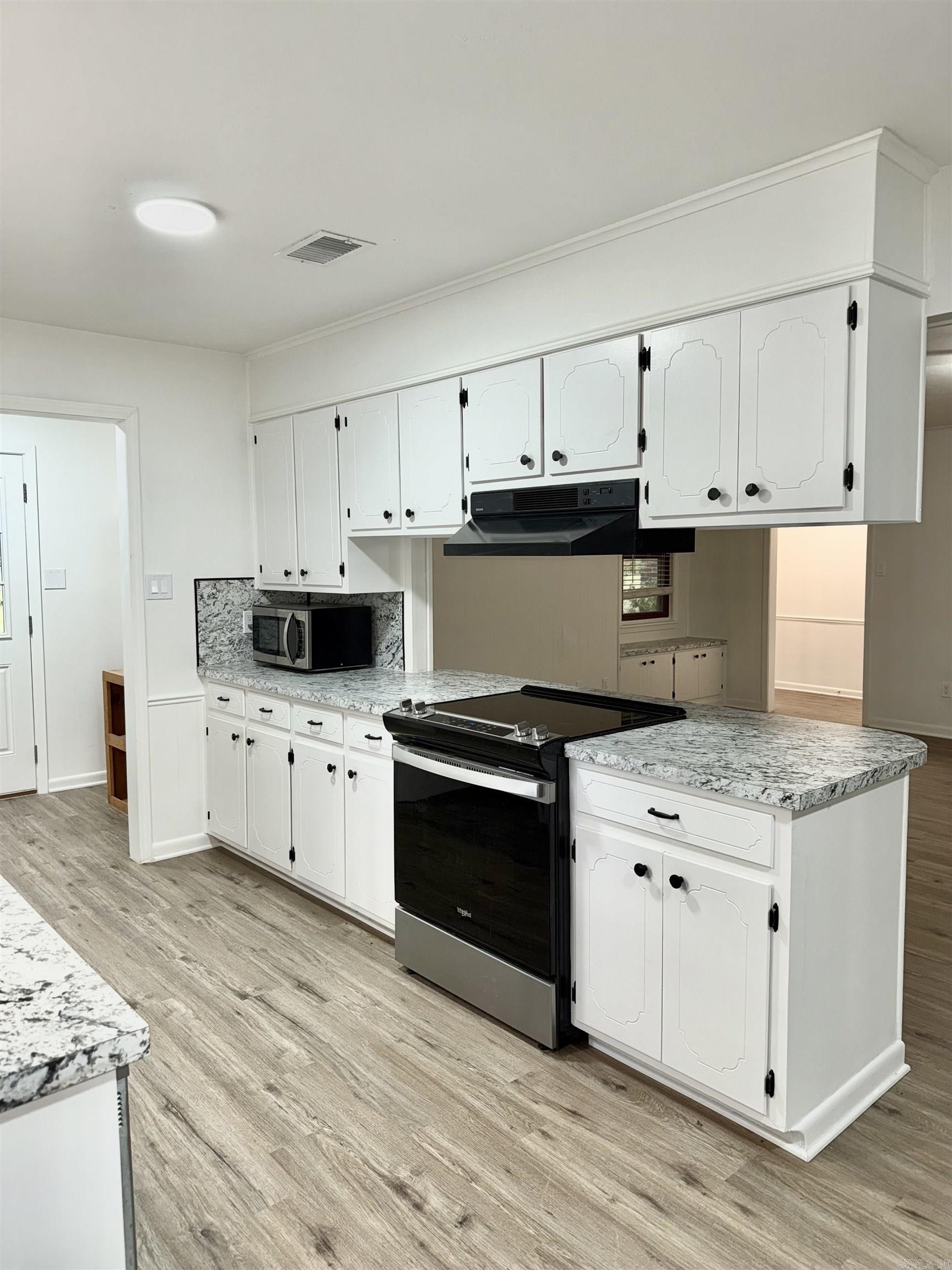 WHIPPOORWILL CREEK - Residential