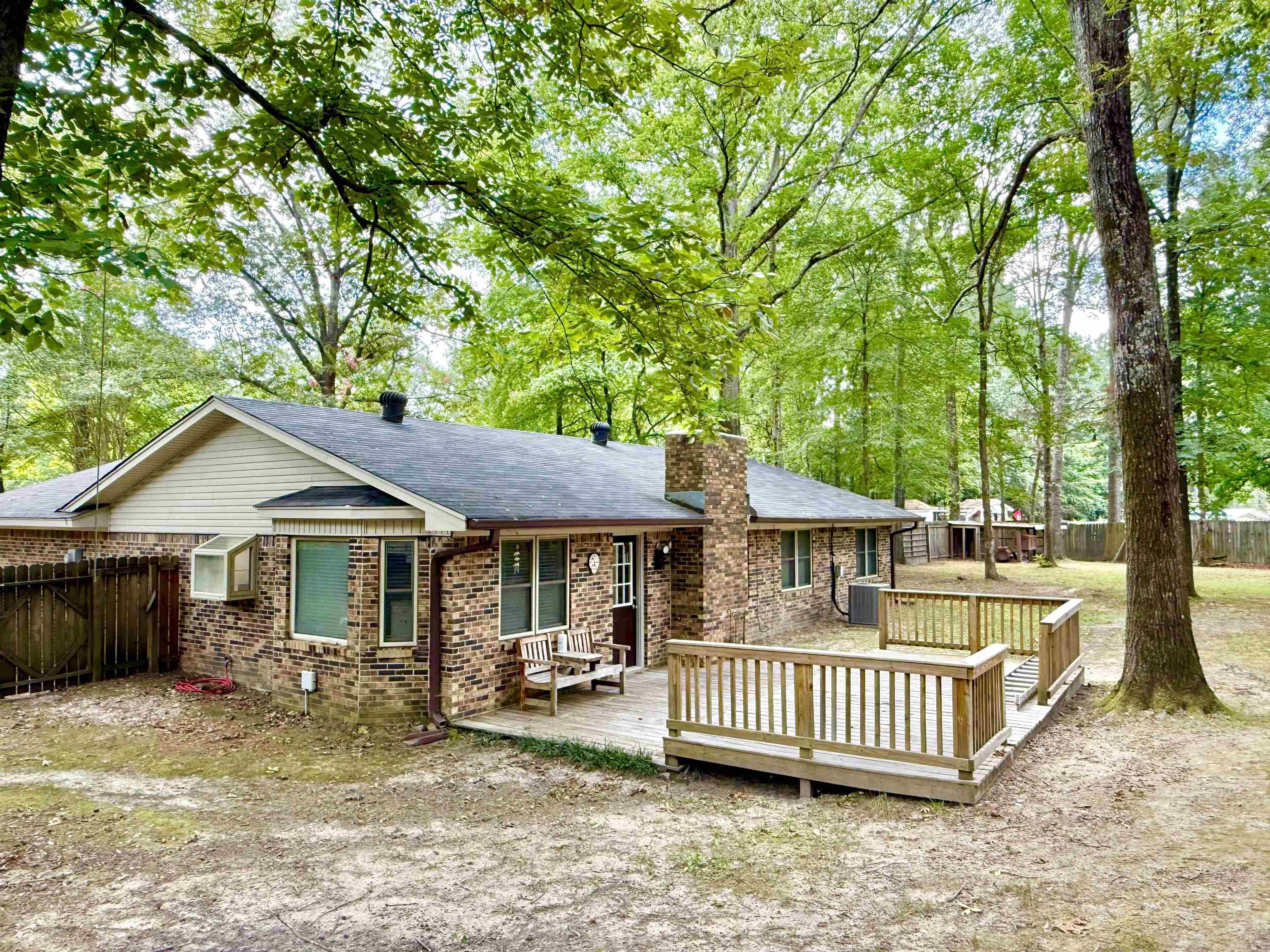 WHIPPOORWILL CREEK - Residential