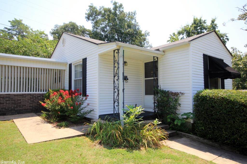 KINGWOOD PLACE - Residential