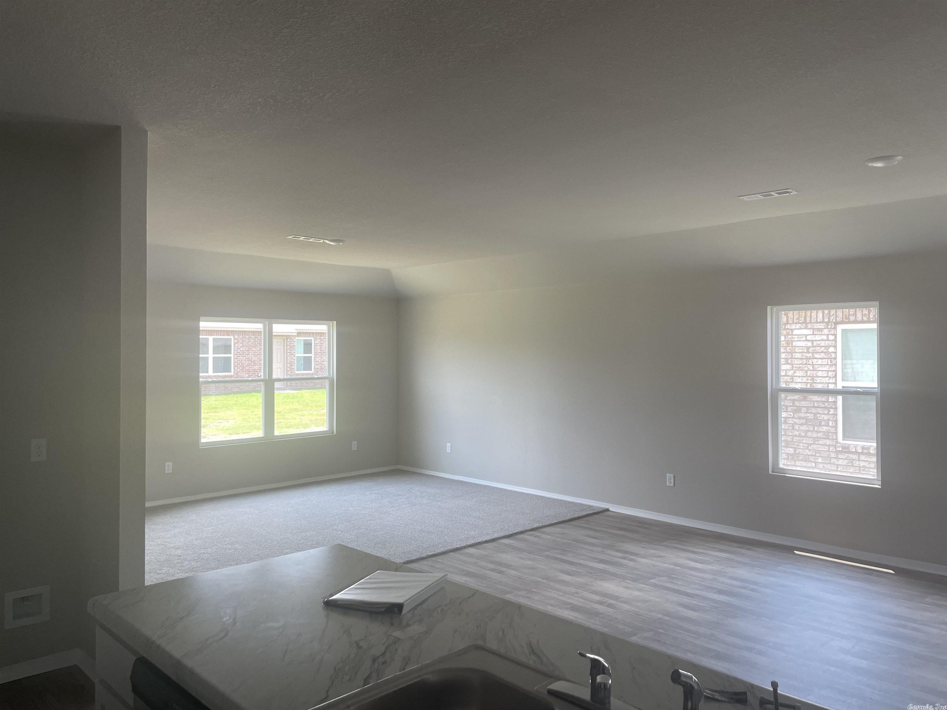 WHITE OAK CROSSING - Residential