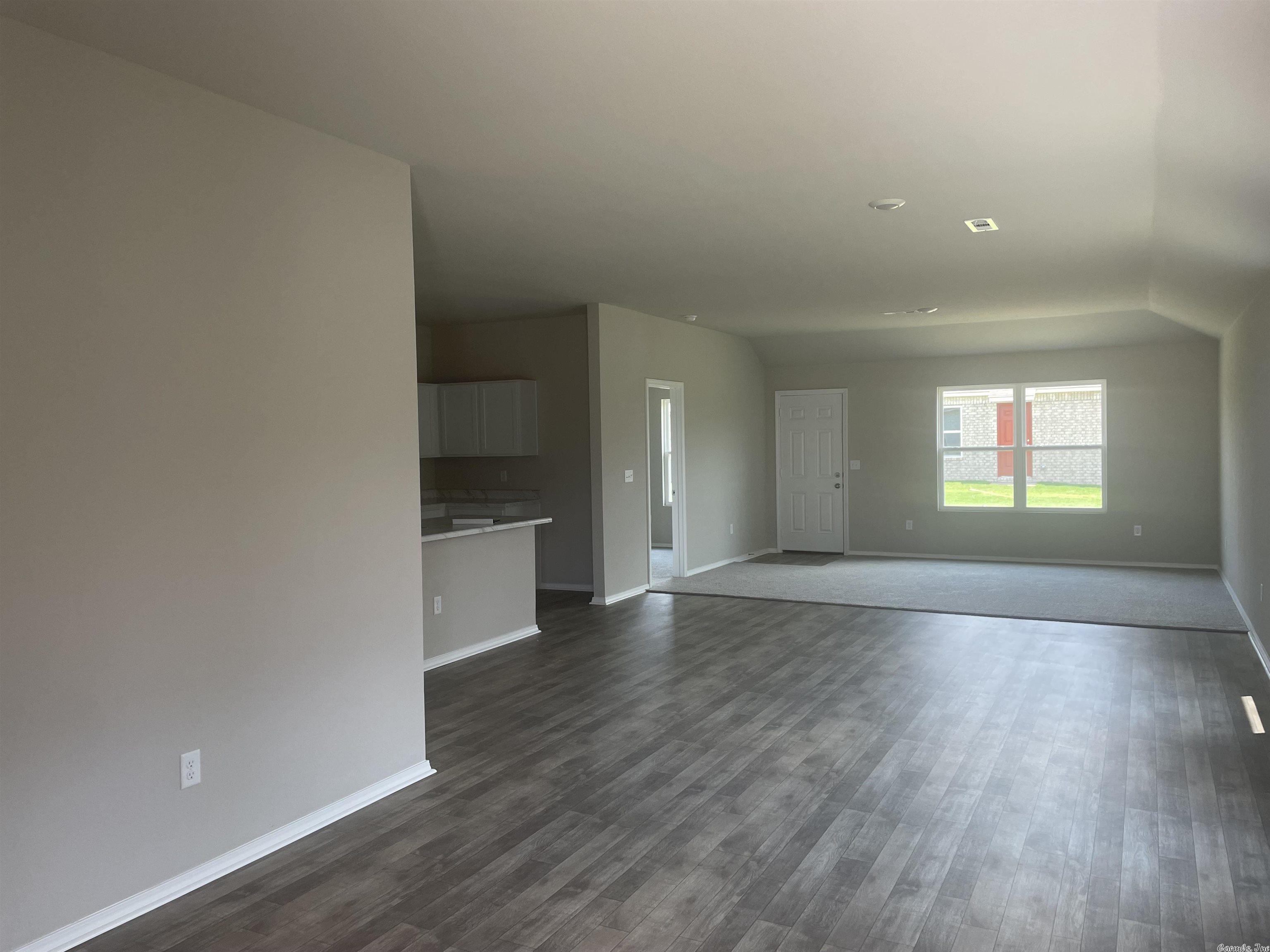 WHITE OAK CROSSING - Residential