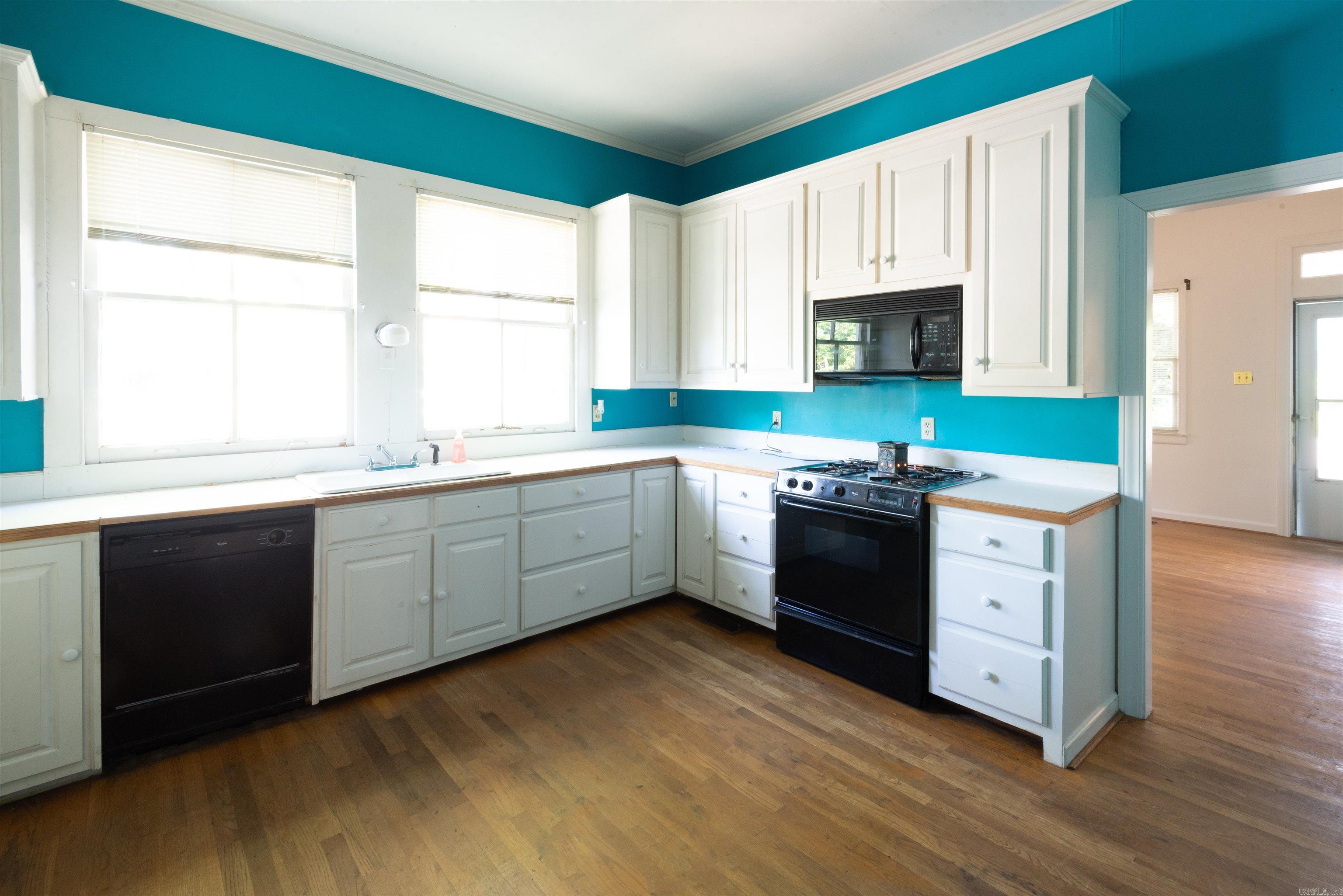 Hill Crest - Residential