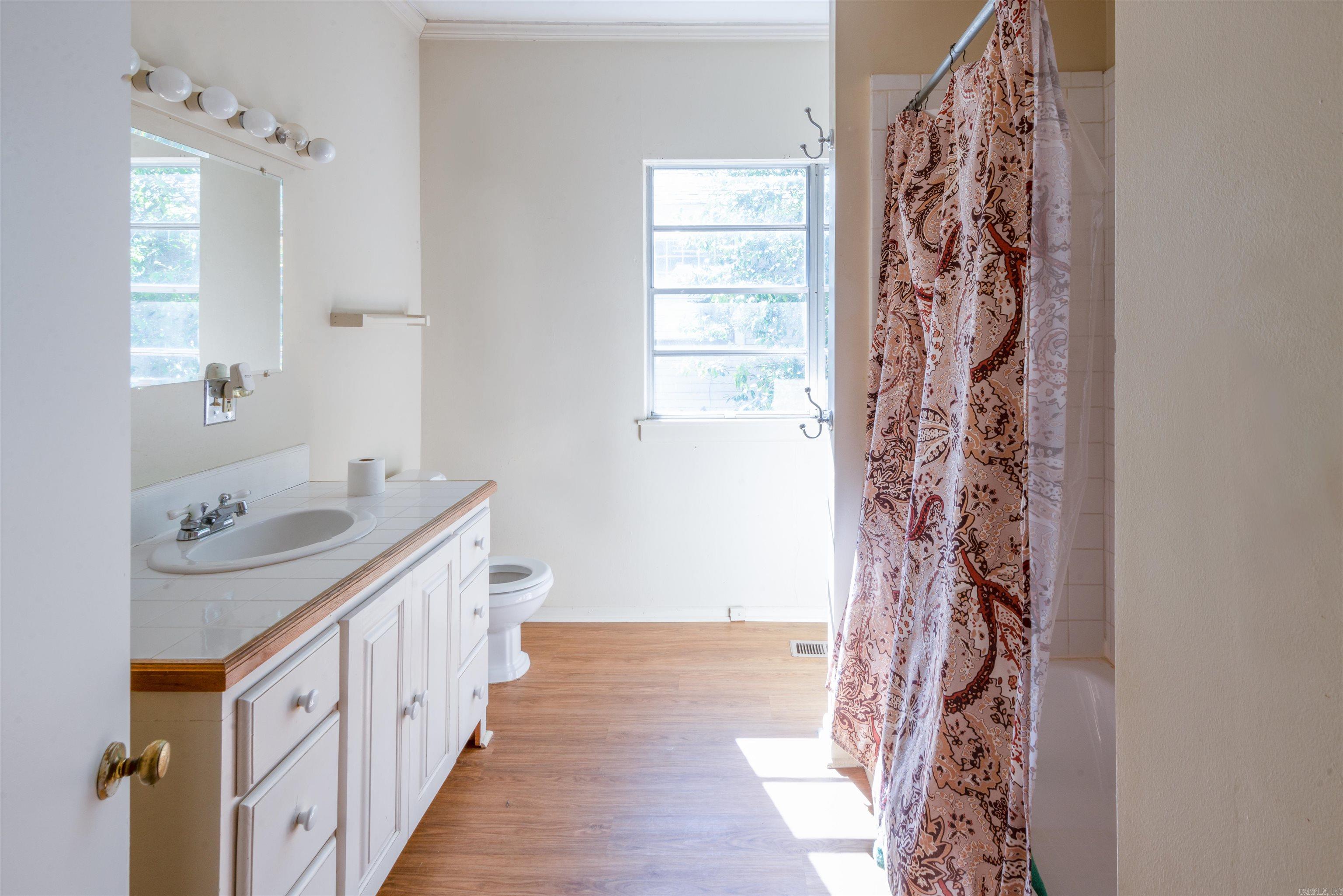 Hill Crest - Residential