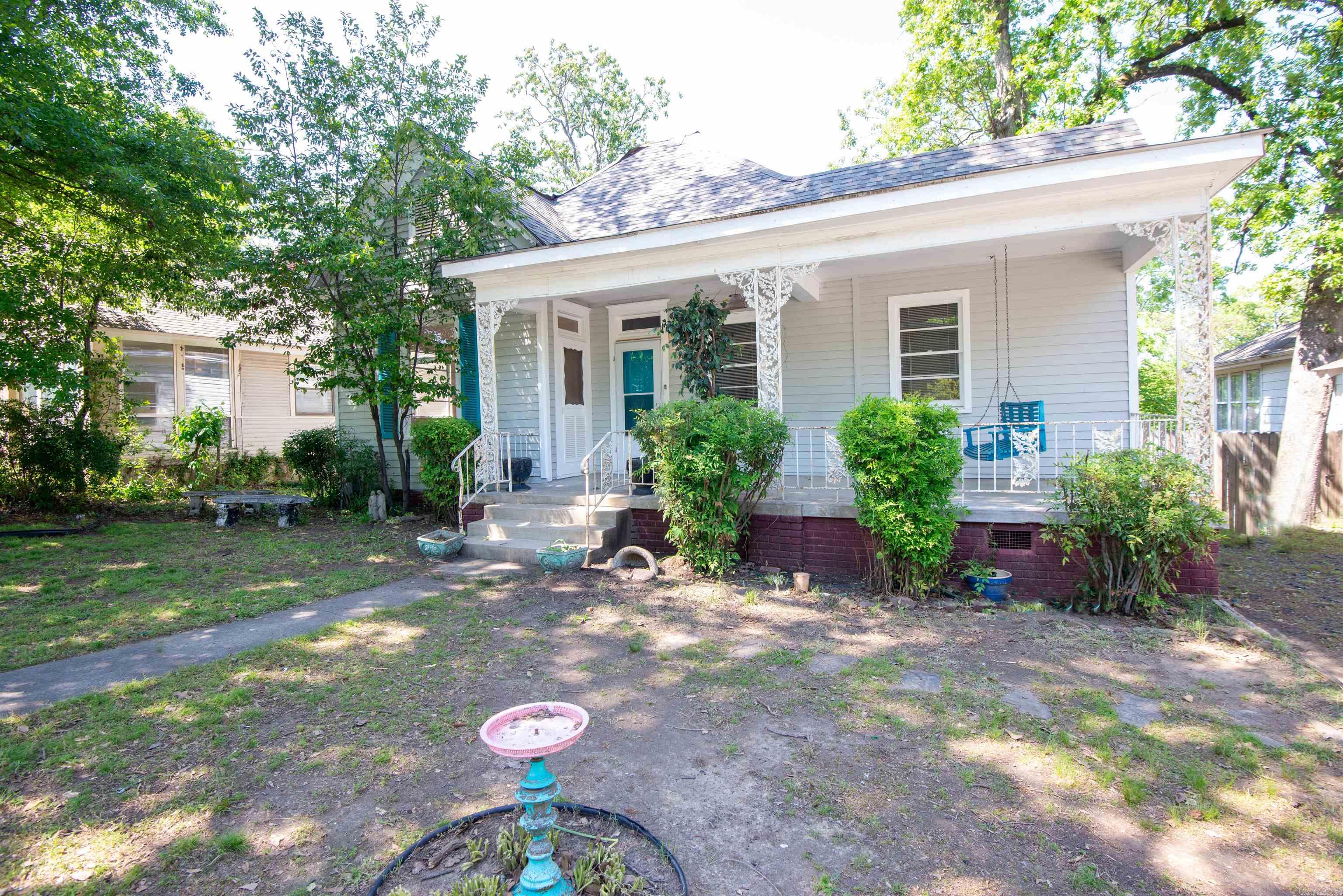 Hill Crest - Residential