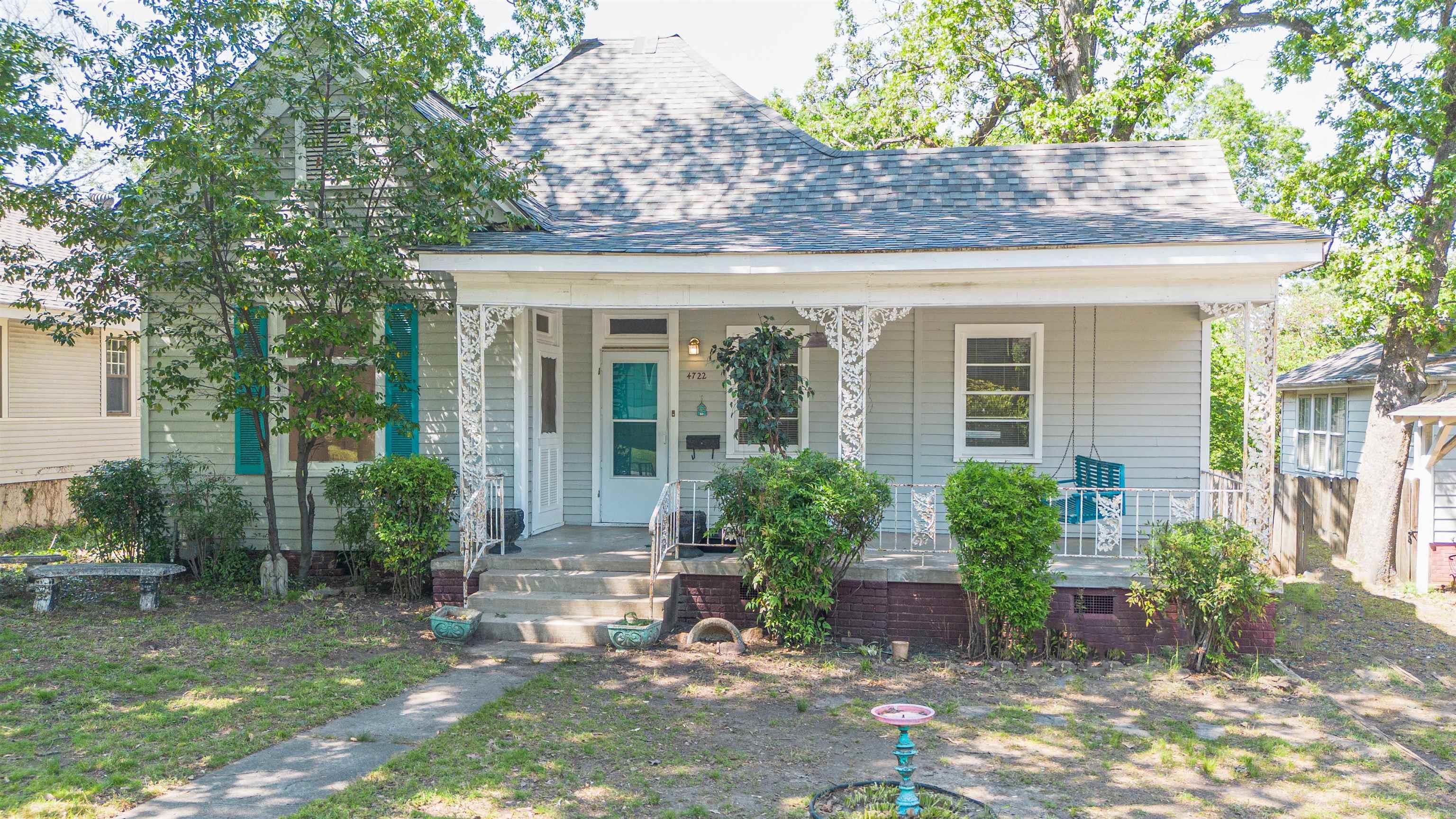 Hill Crest - Residential