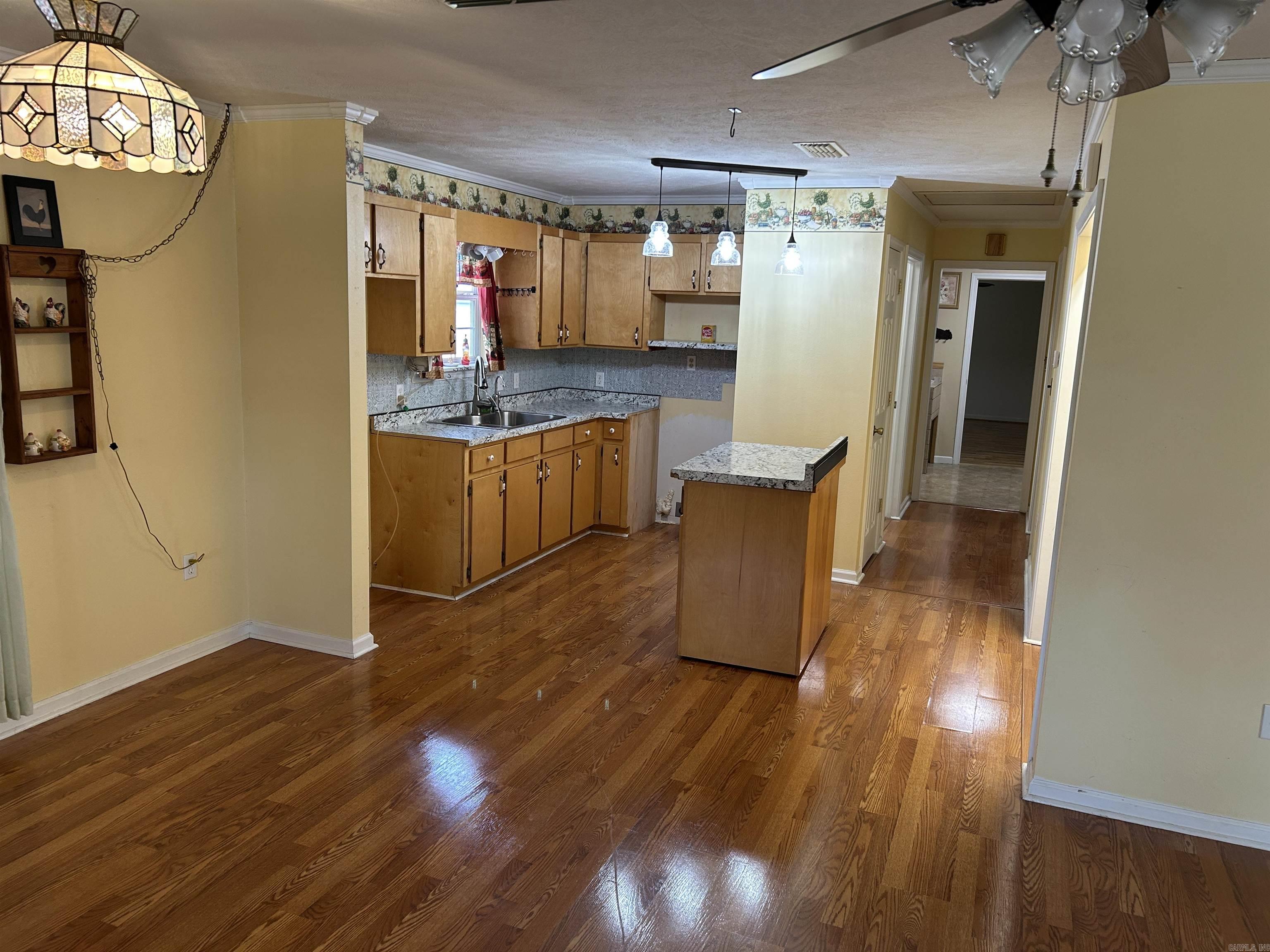 THORNBURG - Residential