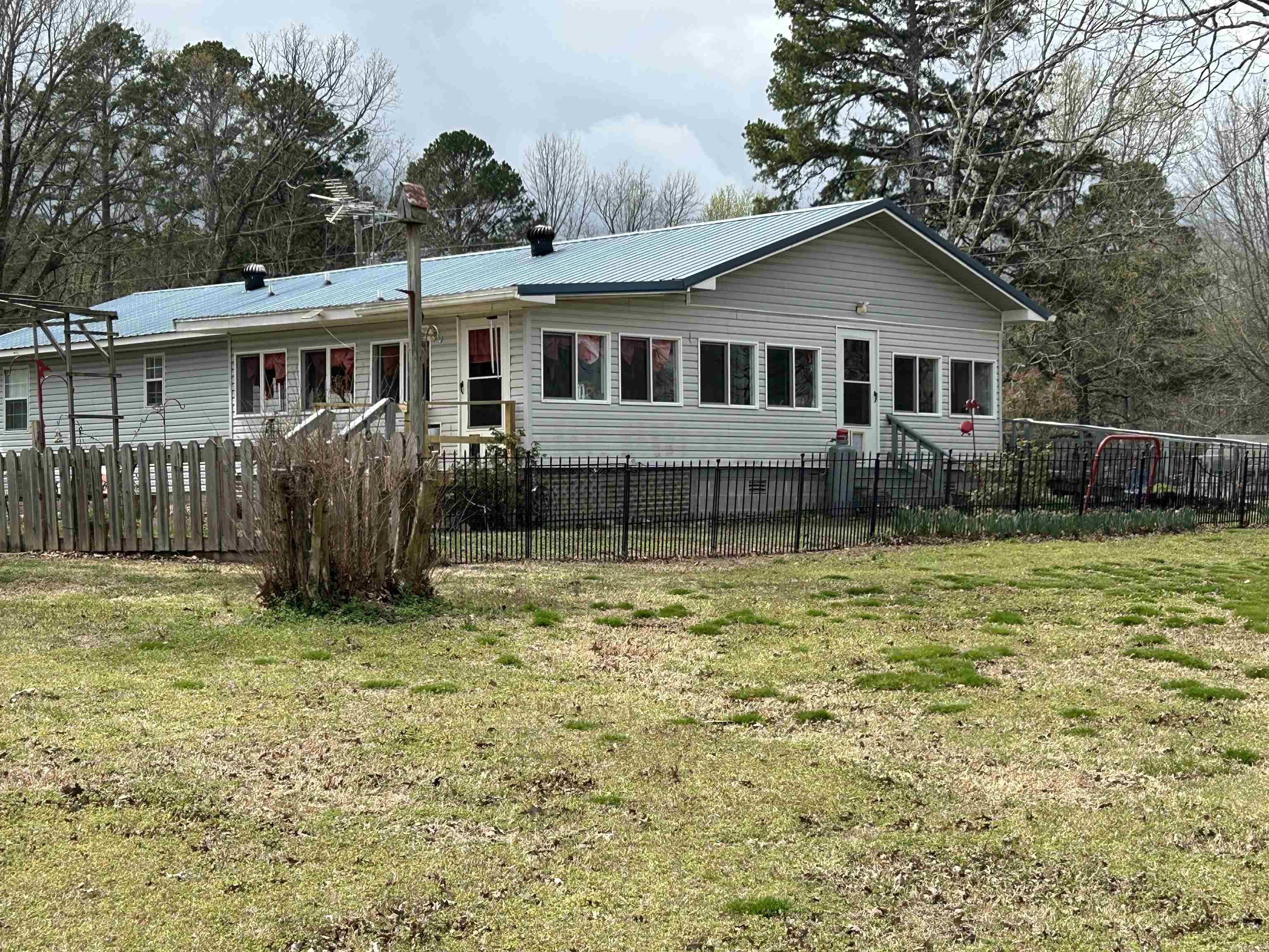 THORNBURG - Residential