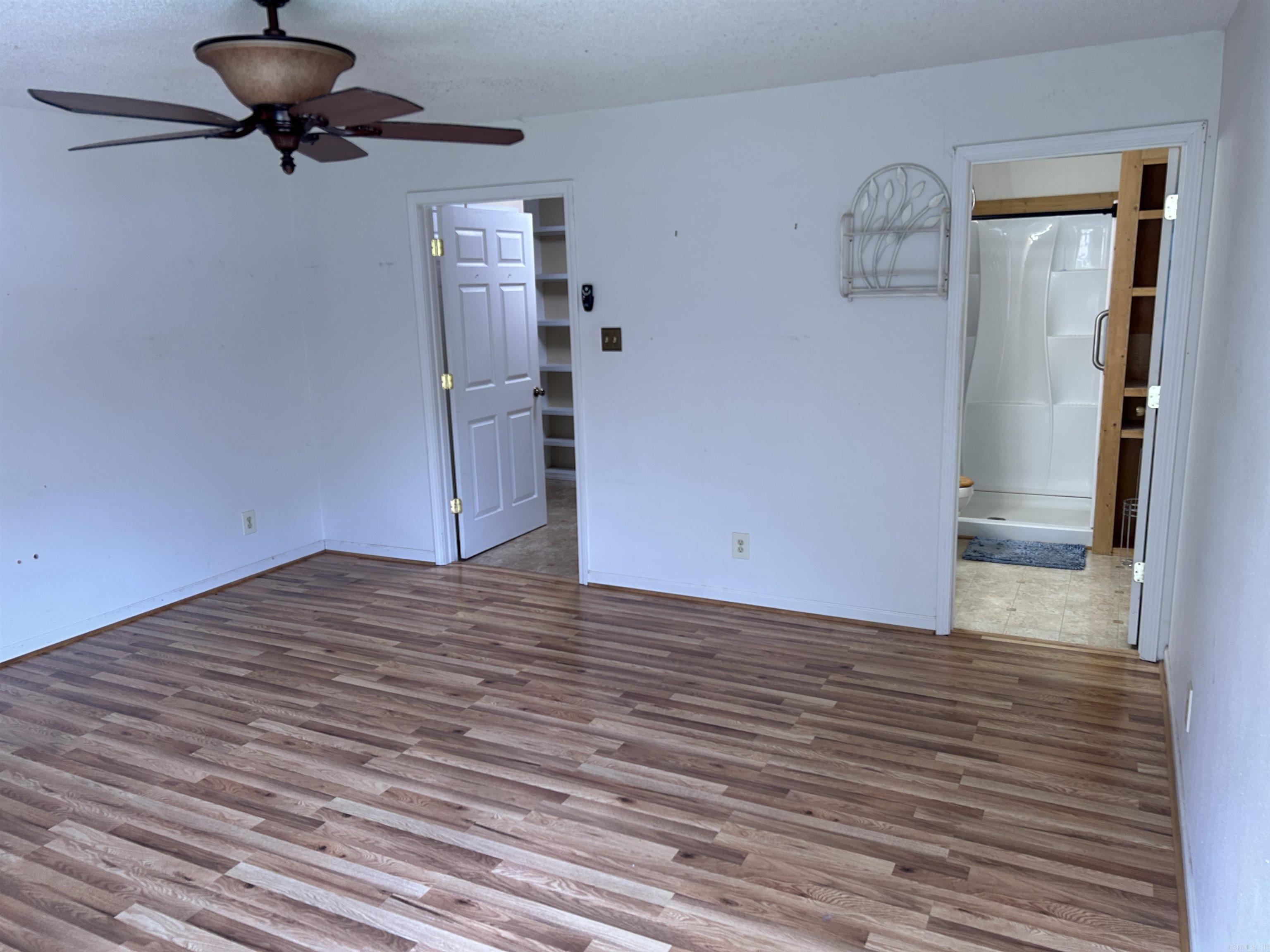 THORNBURG - Residential