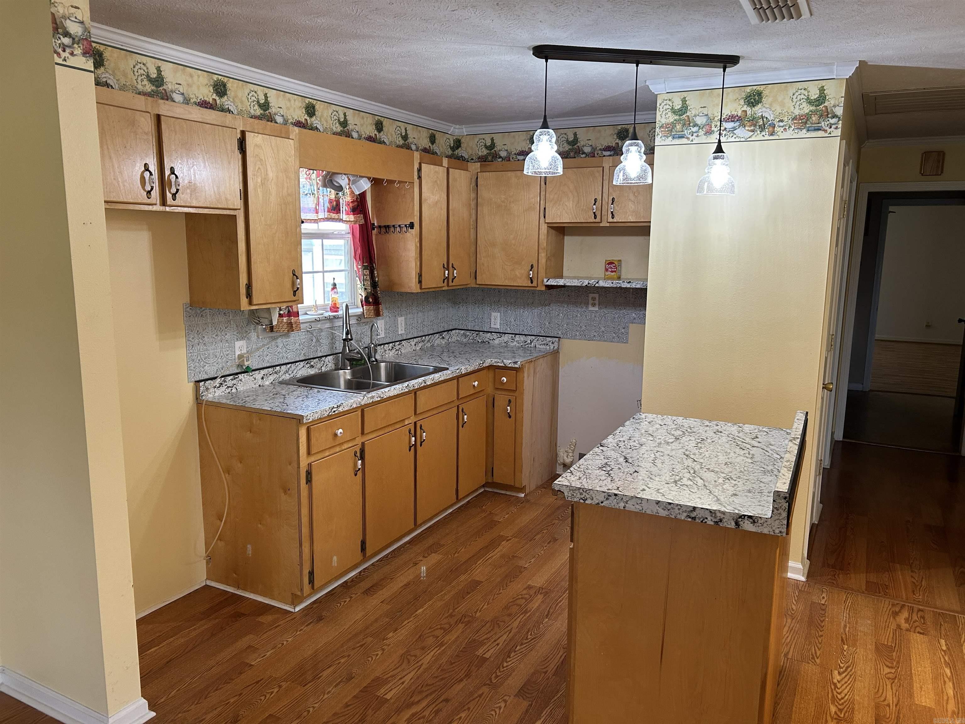 THORNBURG - Residential