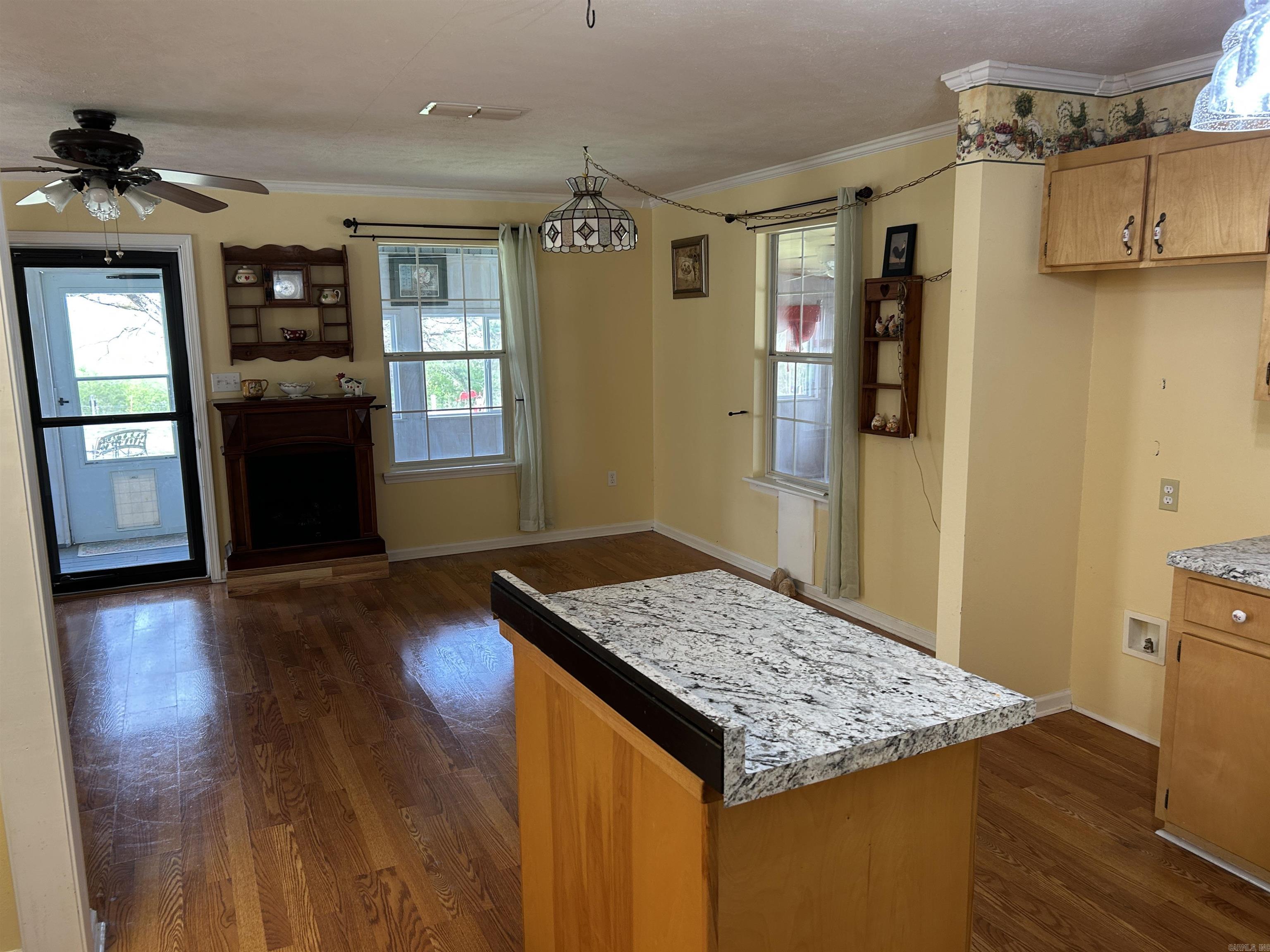 THORNBURG - Residential