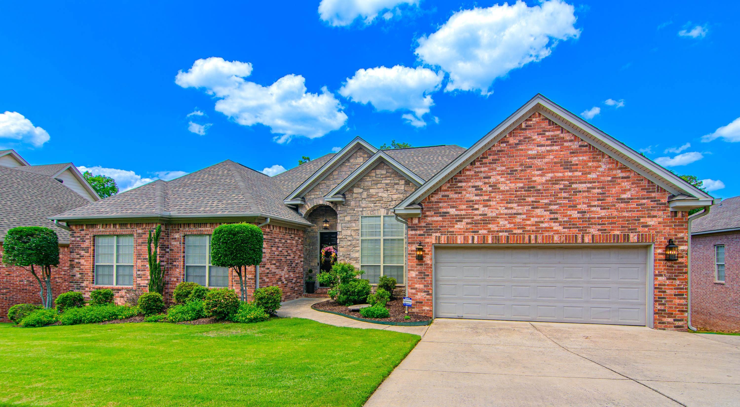 CHENAL VALLEY CHALLAIN PLACE - Residential