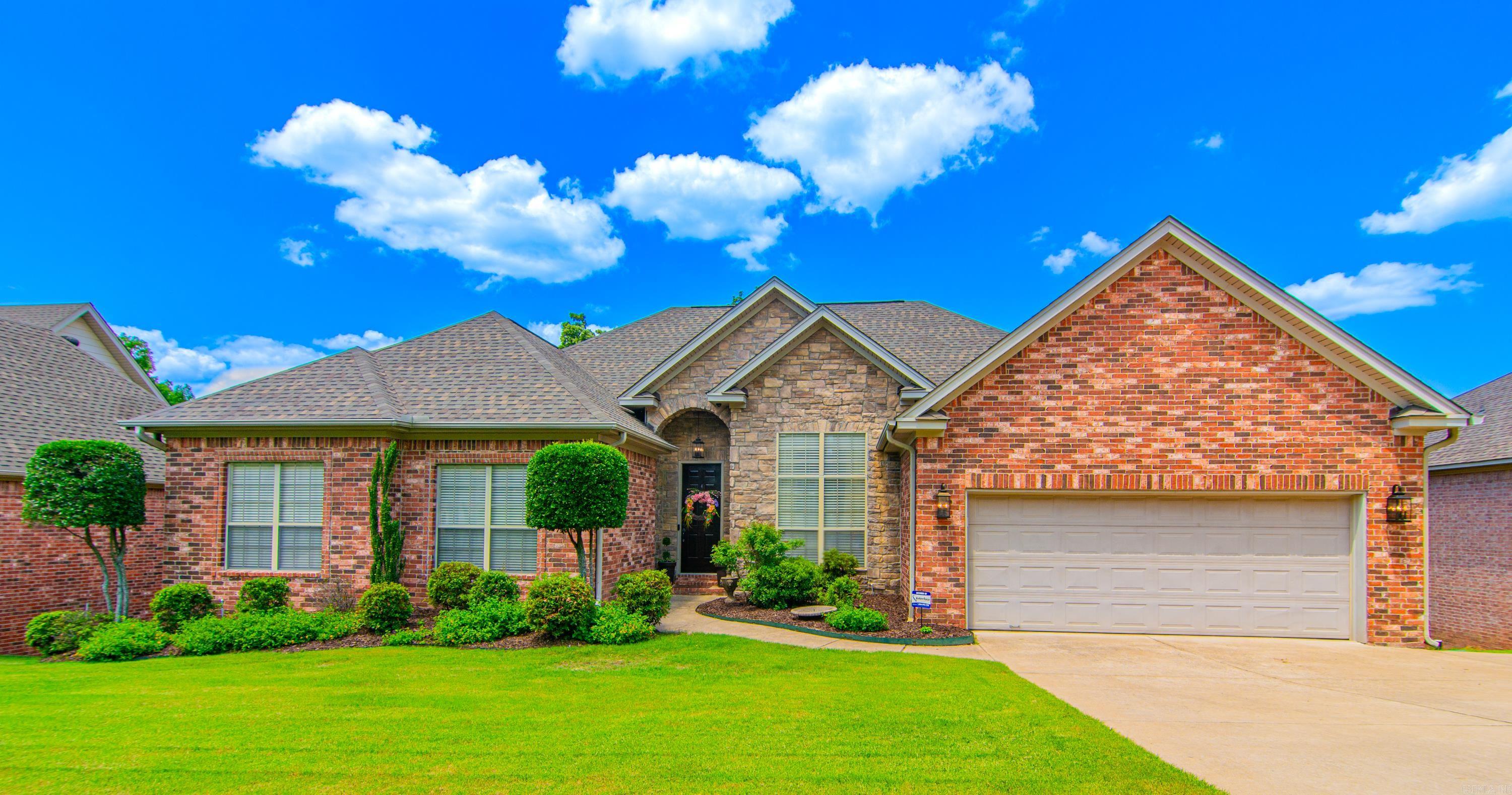 CHENAL VALLEY CHALLAIN PLACE - Residential