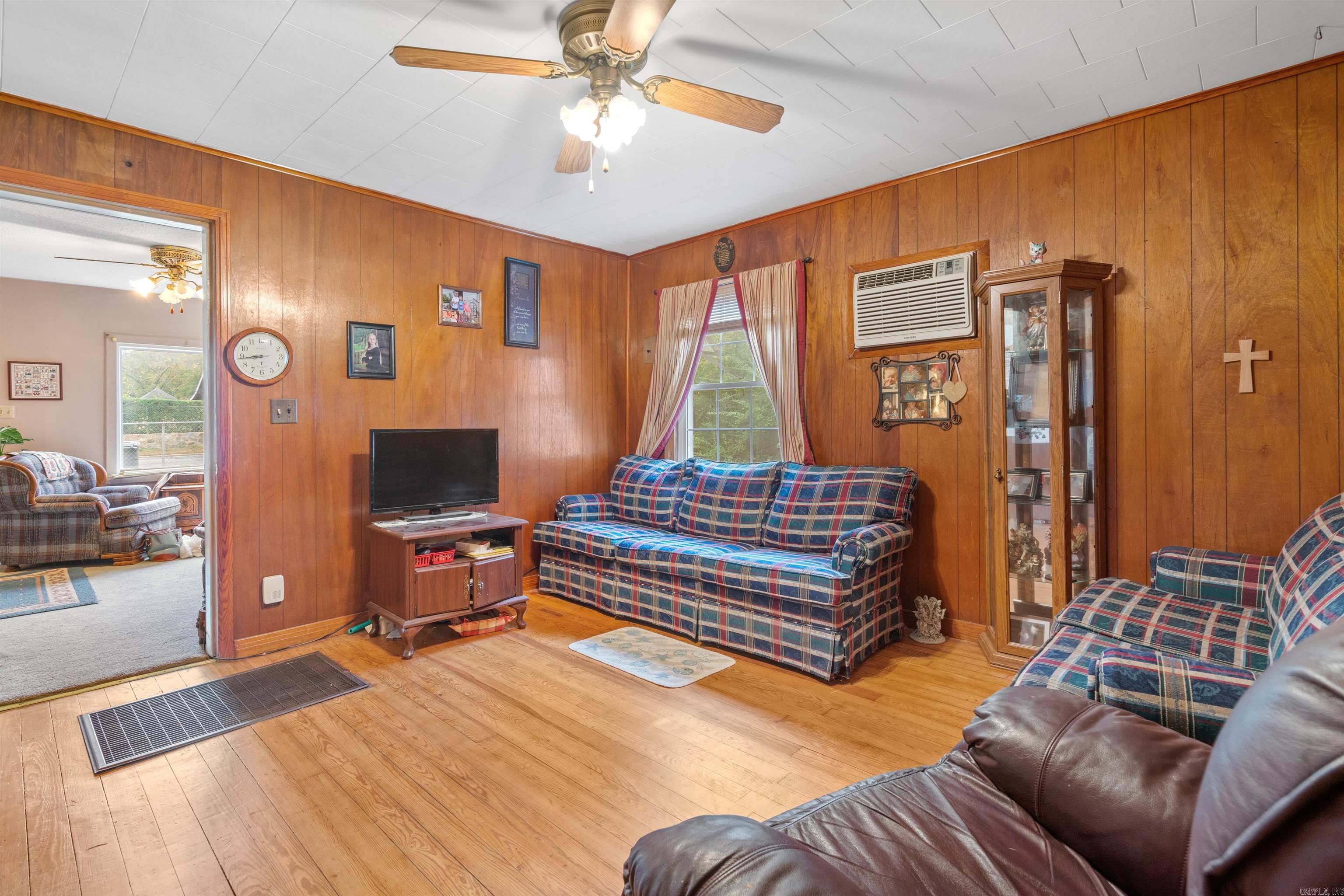 Central Avenue Park - Residential