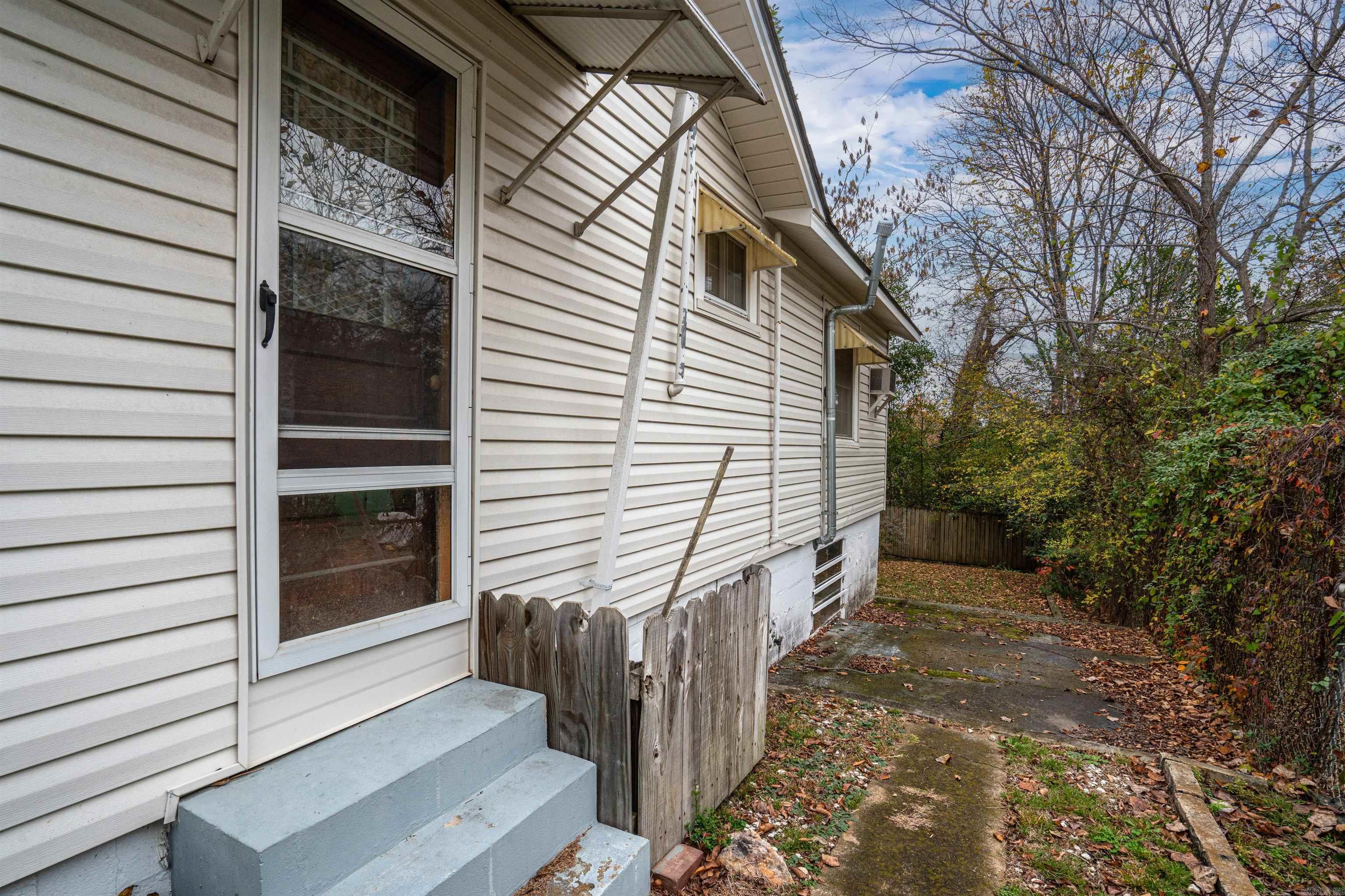 Central Avenue Park - Residential
