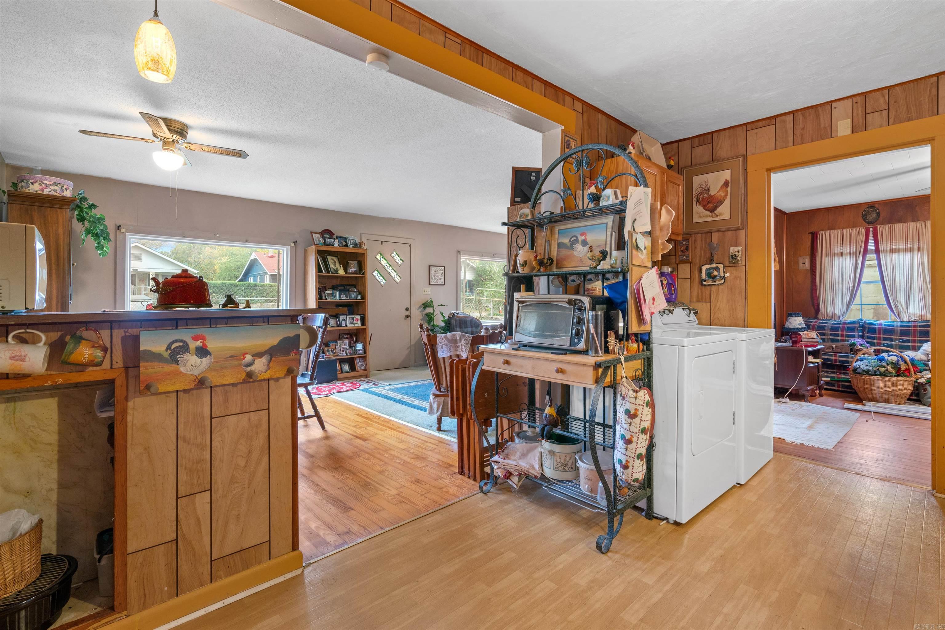 Central Avenue Park - Residential