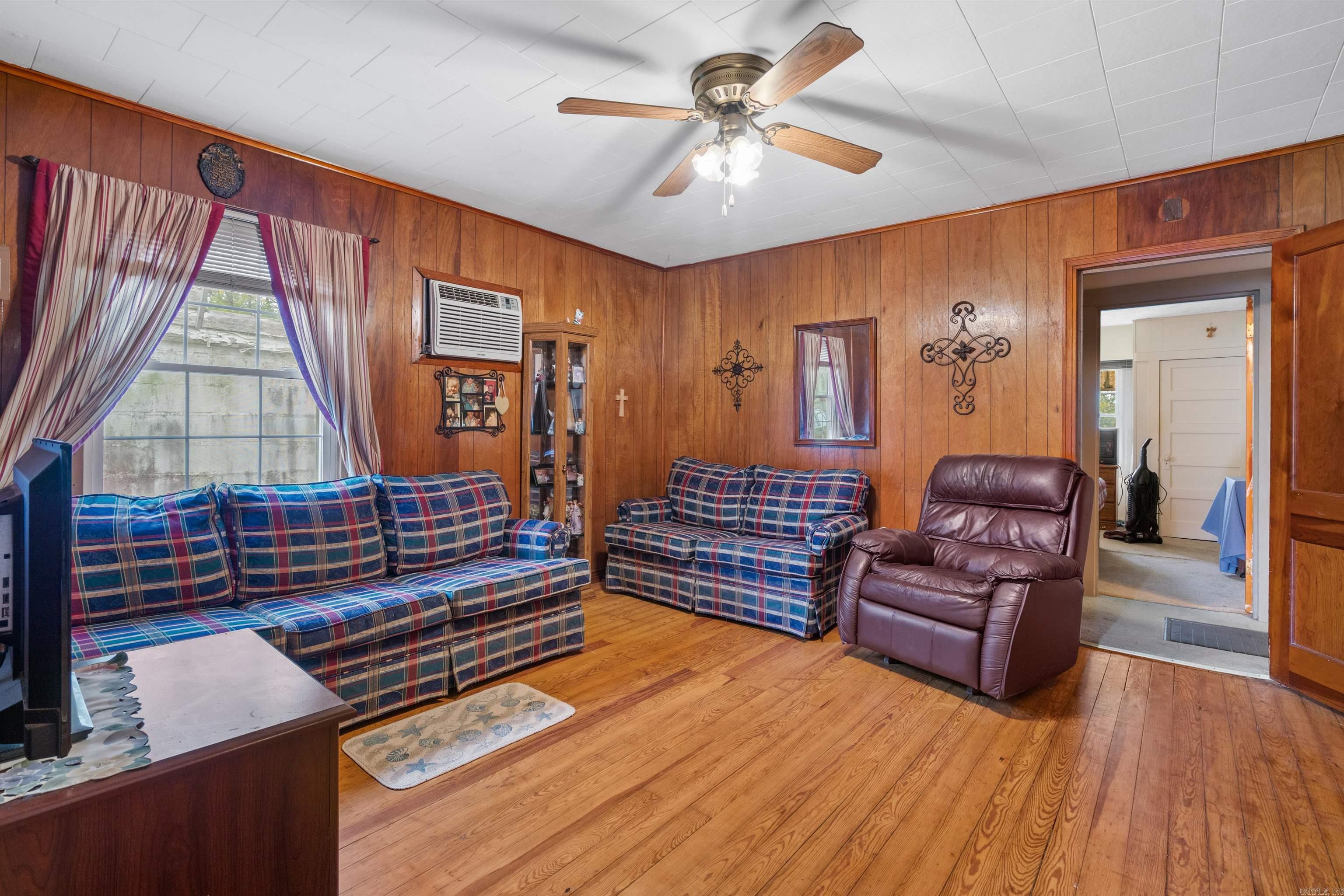 Central Avenue Park - Residential