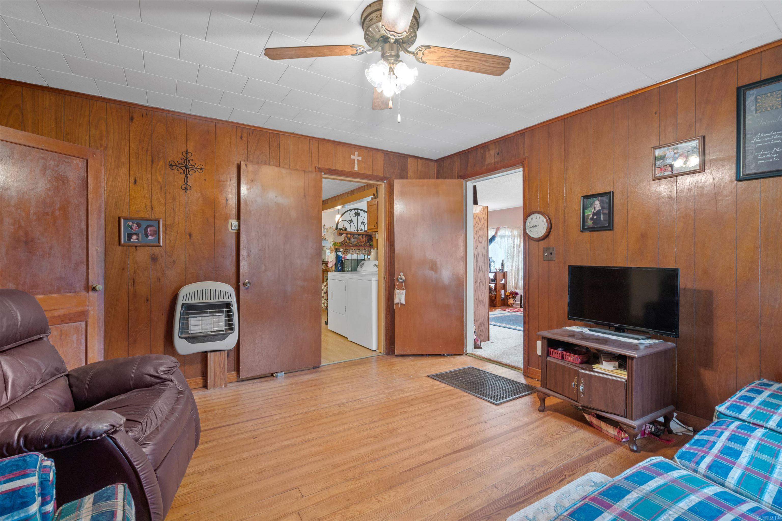 Central Avenue Park - Residential