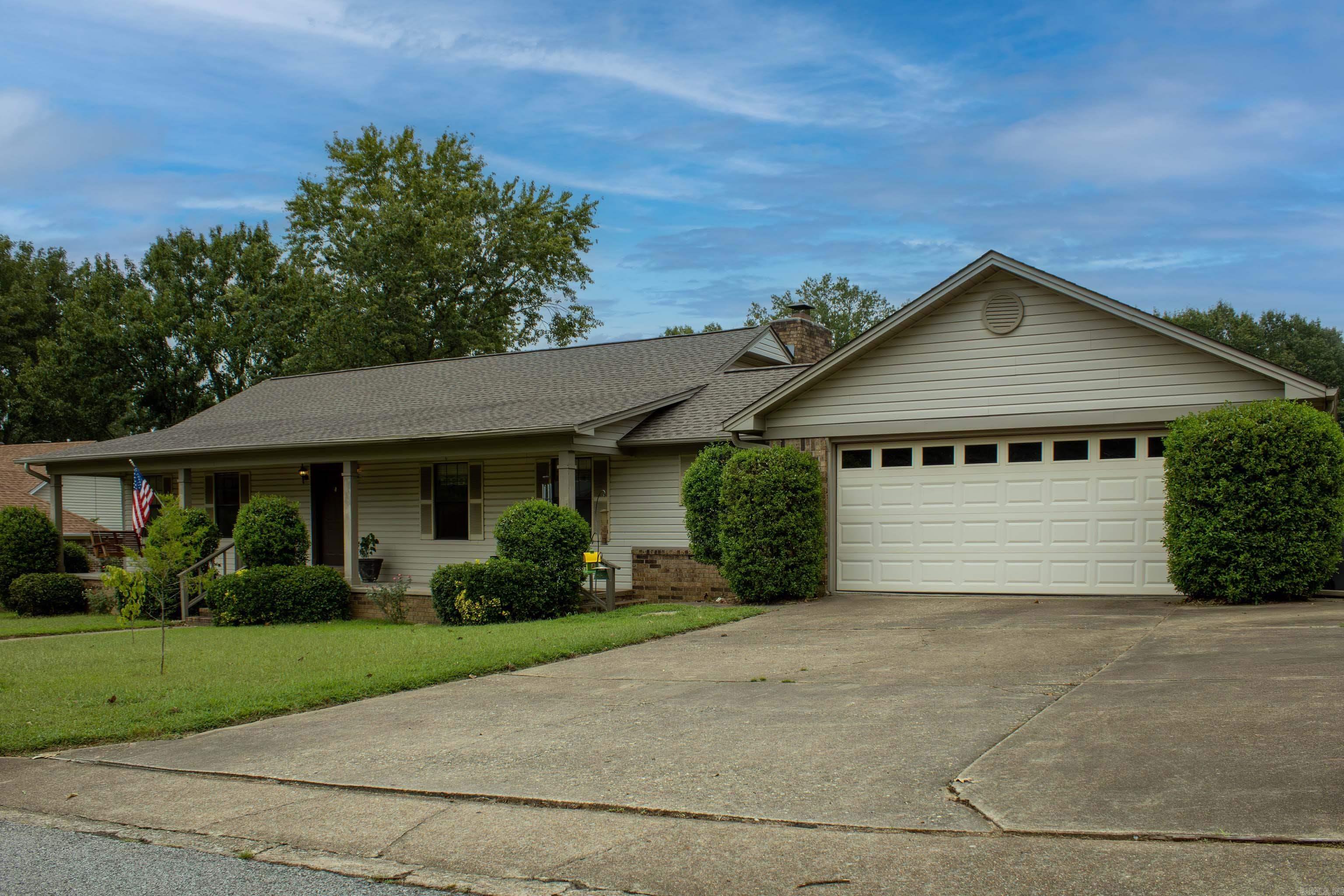 WESTERN HILLS ADD - Residential