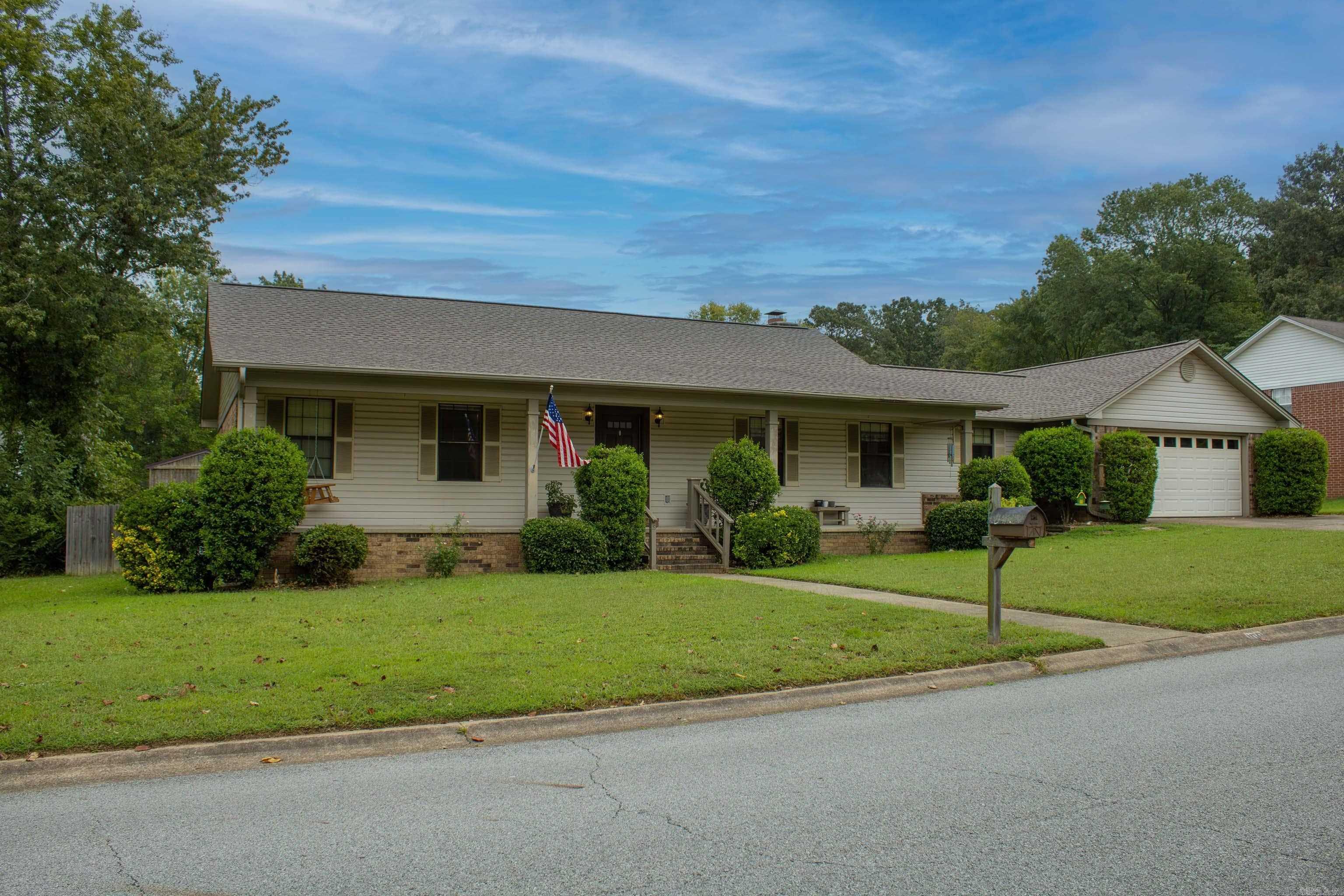 WESTERN HILLS ADD - Residential