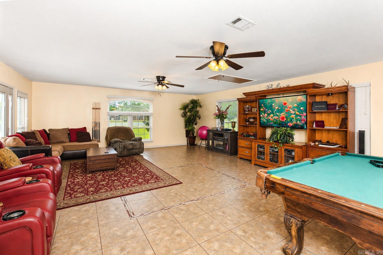 MARIA PLACE - Residential