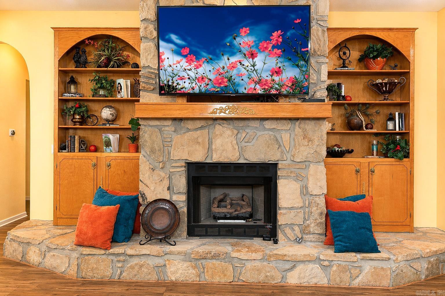 MARIA PLACE - Residential