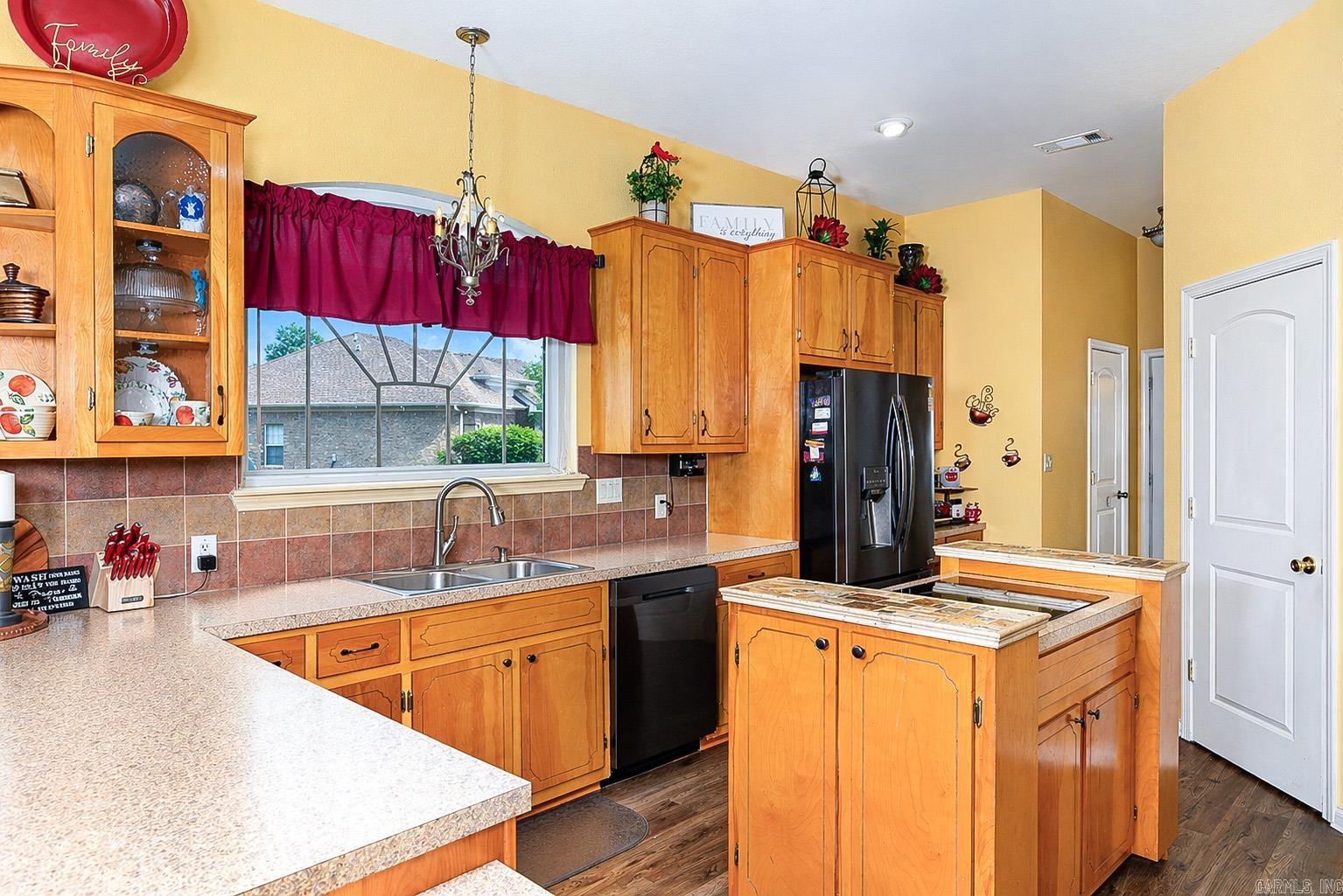 MARIA PLACE - Residential